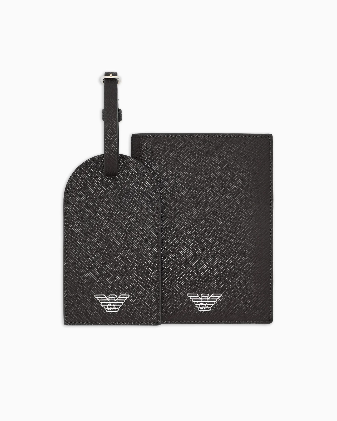 GIFT BOX WITH REGENERATED SAFFIANO PASSPORT HOLDER AND TAG - 1