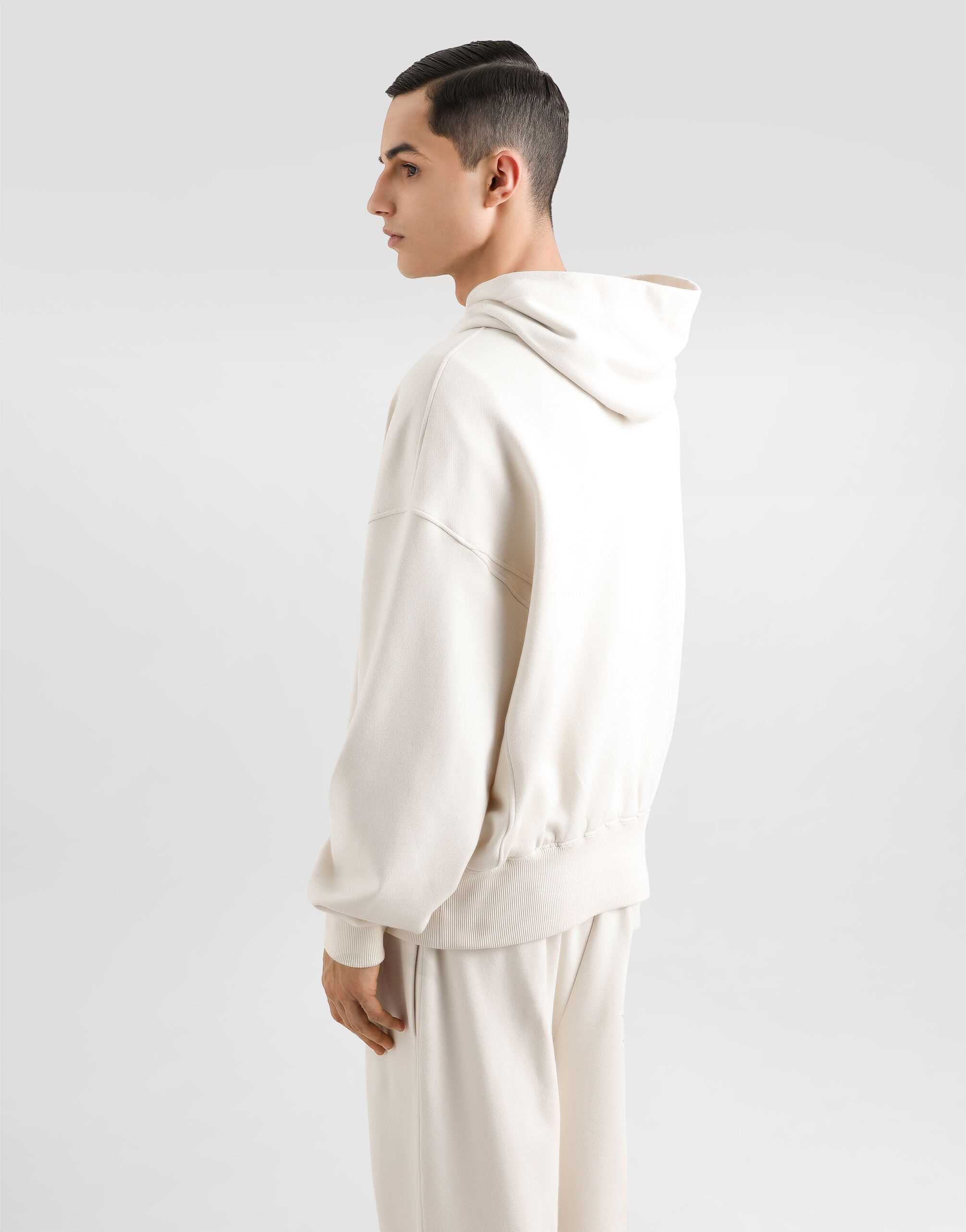 Hoodie with embroidery - 6