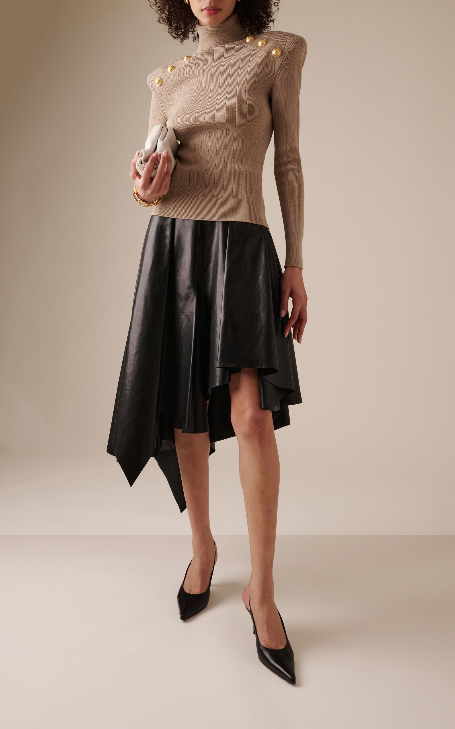 Button-Trimmed Knit Turtleneck Sweater brown - 3