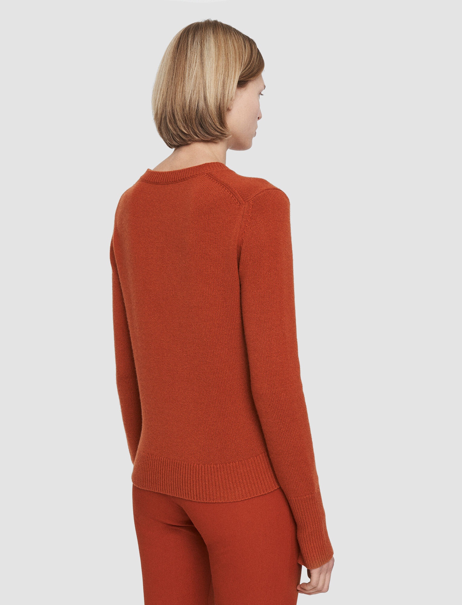 Pure Cashmere Round Neck Jumper - 4