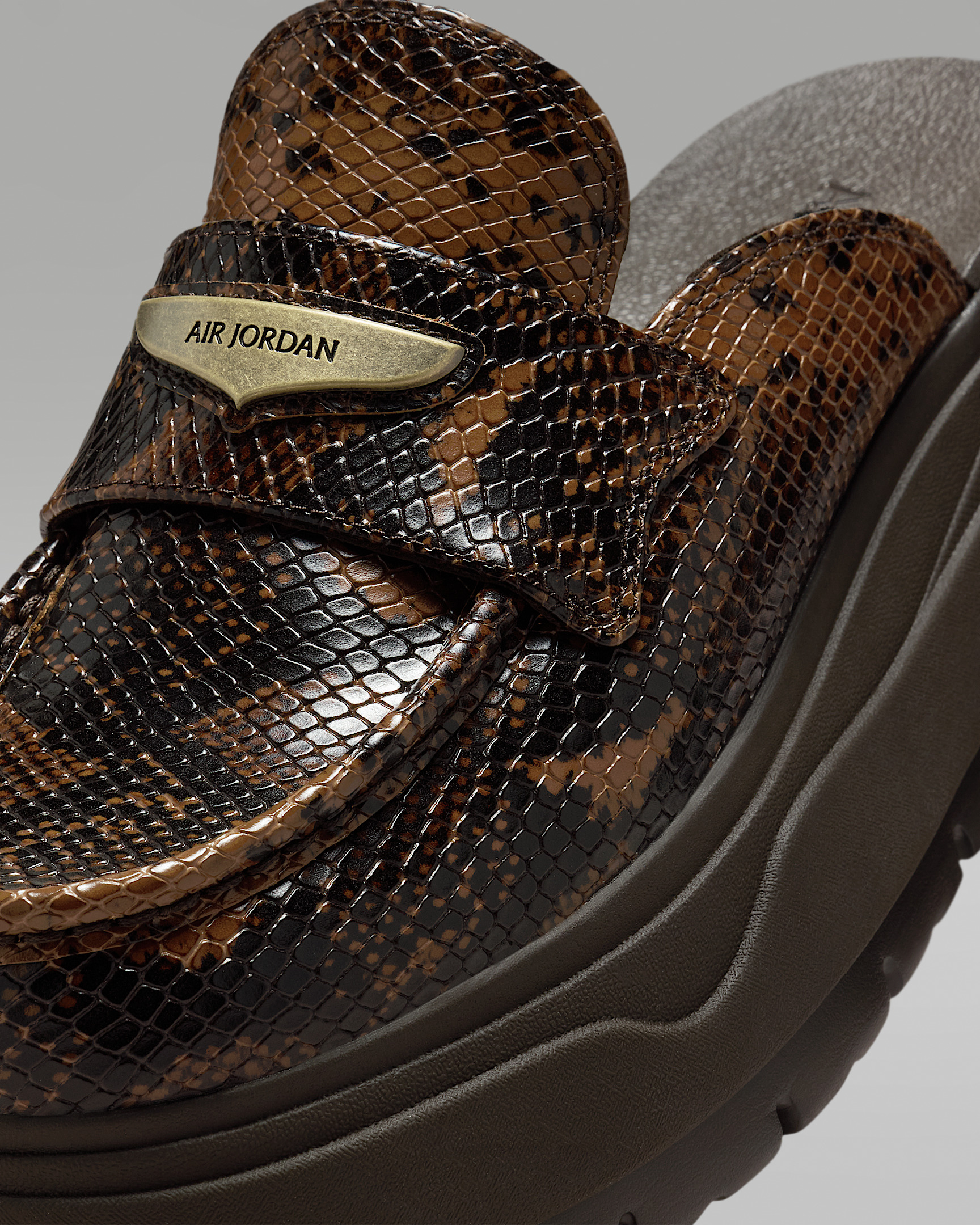 Air Jordan Mule SE Women's Shoes - 6