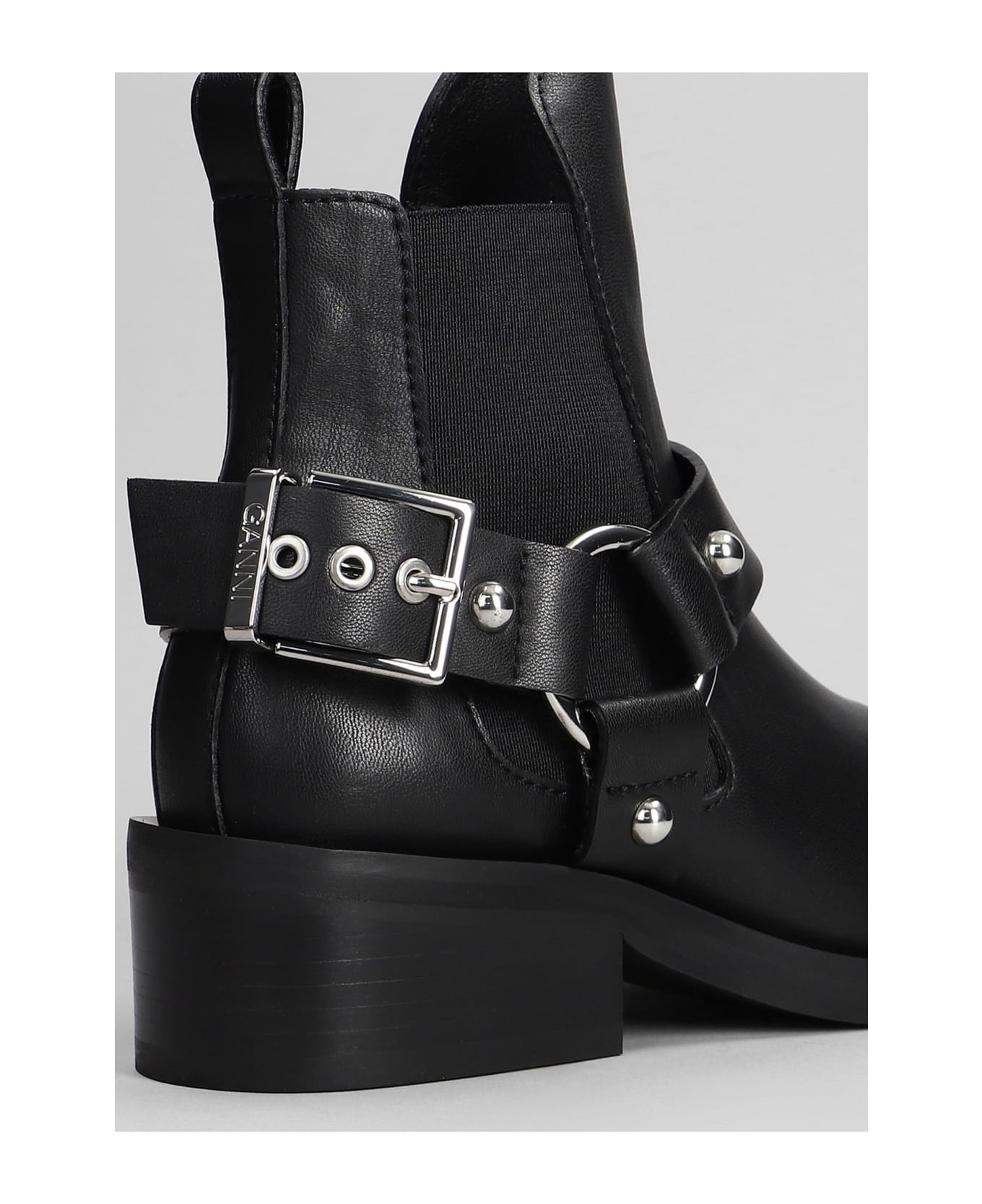 High Heels Ankle Boots In Black Leather - 5