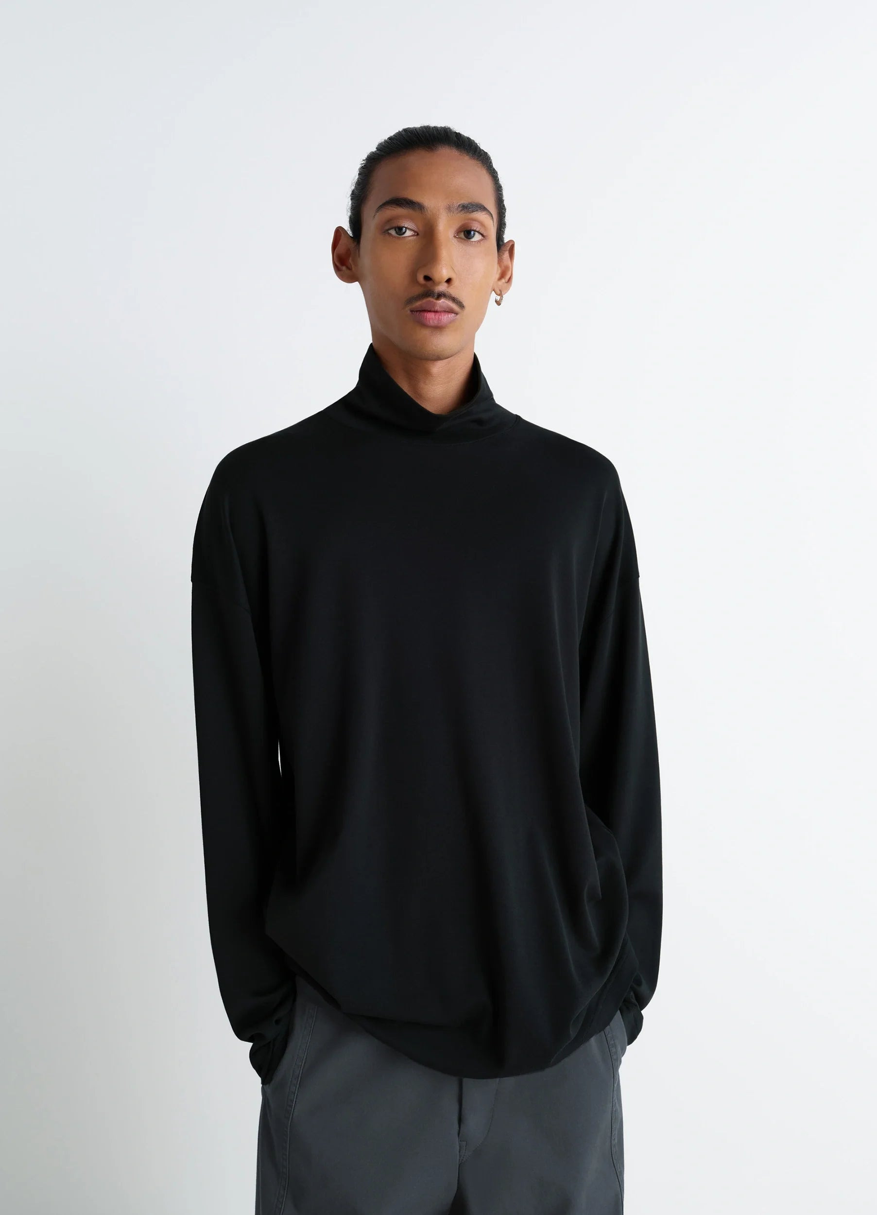 RELAXED MOCK NECK T-SHIRT - 3