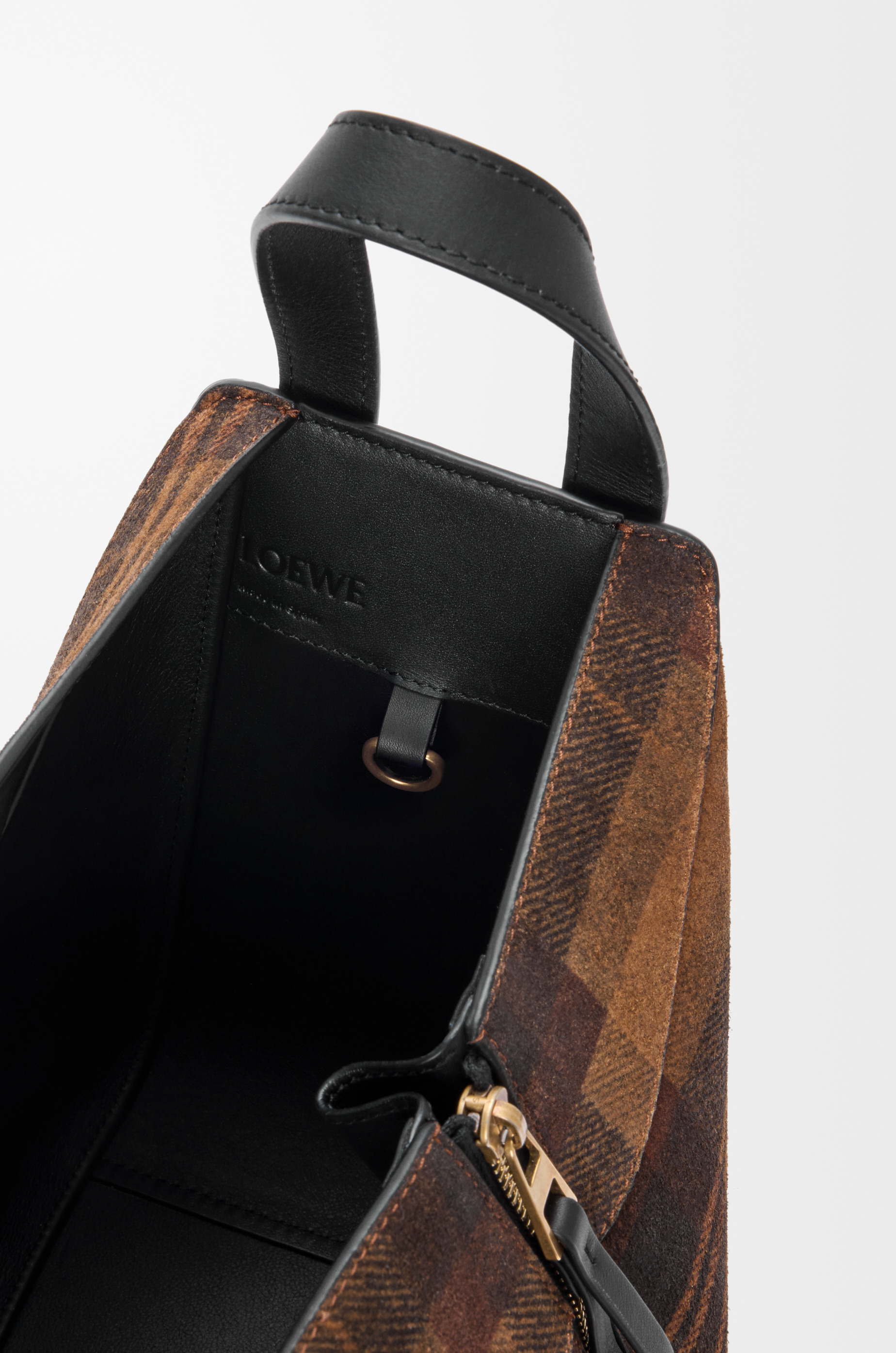 Compact Hammock bag in suede and classic calfskin - 6