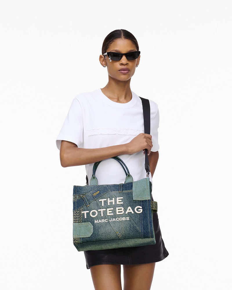 Marc Jacobs THE DECONSTRUCTED DENIM MEDIUM TOTE BAG outlook