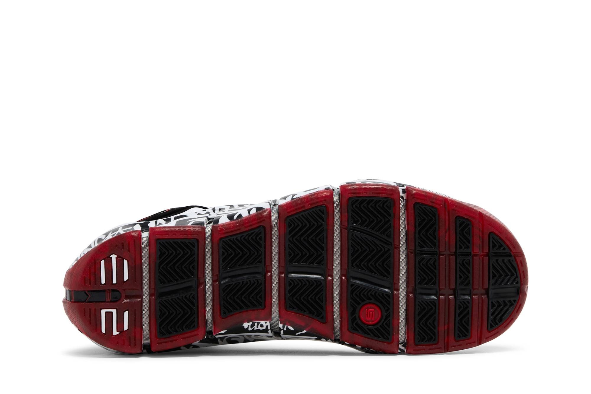 Zoom LeBron 4 'Graffiti' 2023 - 4