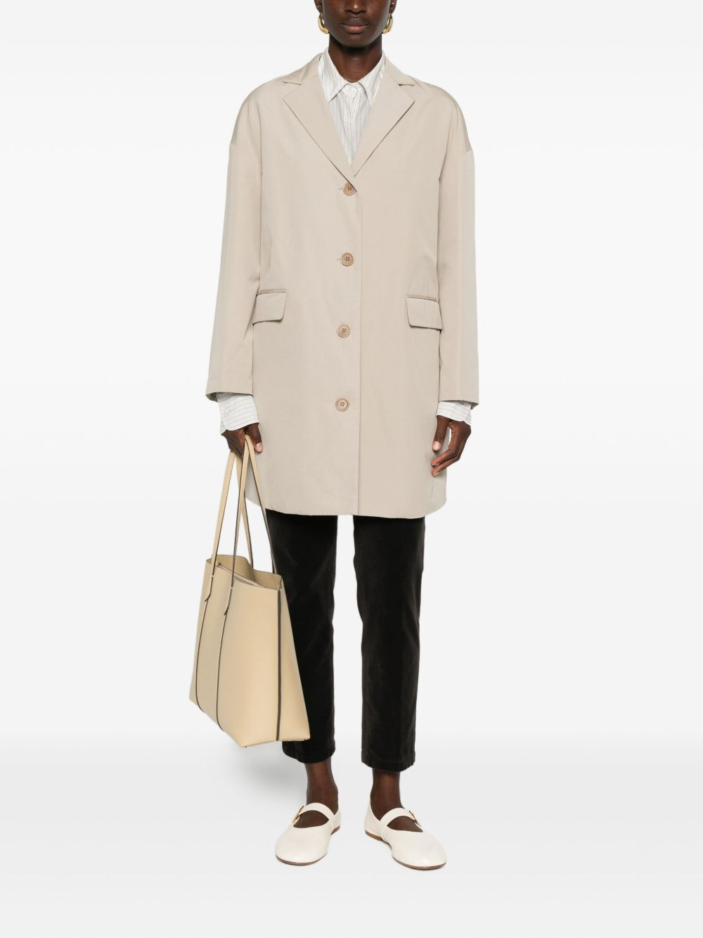 button-fastening coat - 2