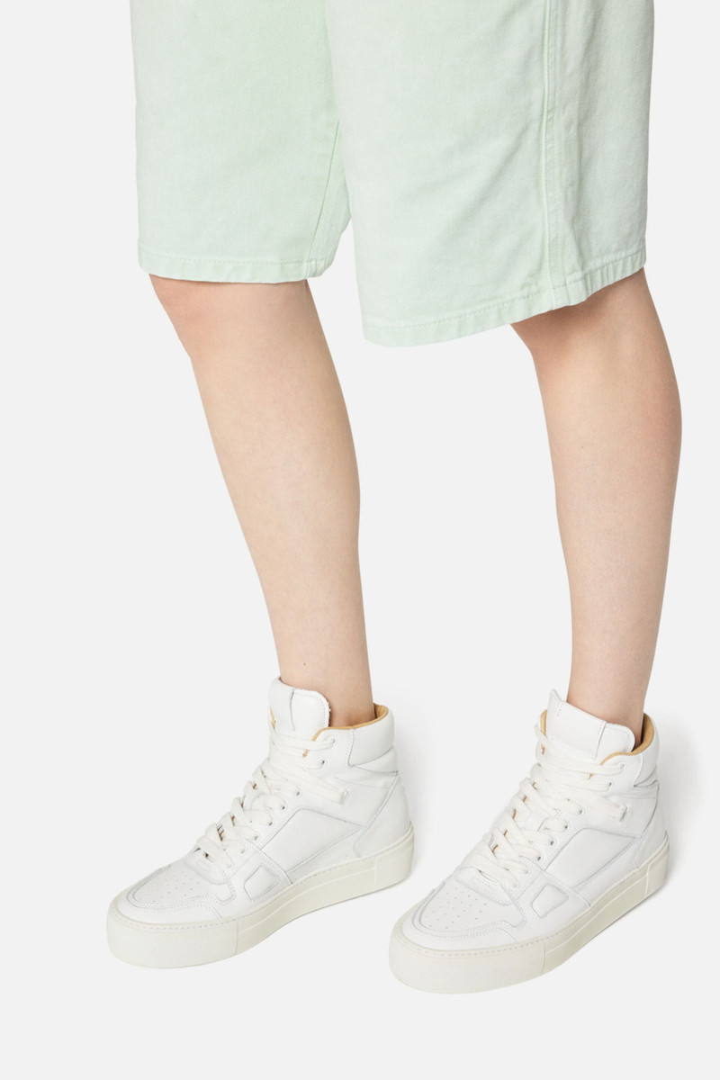 AMI Paris Mid-Top Sneakers Ami De Coeur outlook