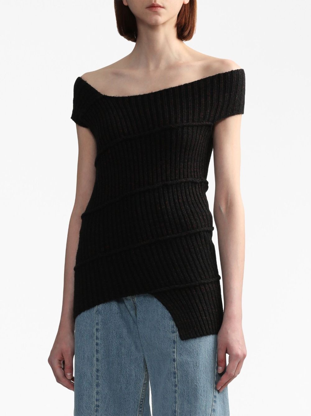 off-shoulder asymmetric knitted top - 3
