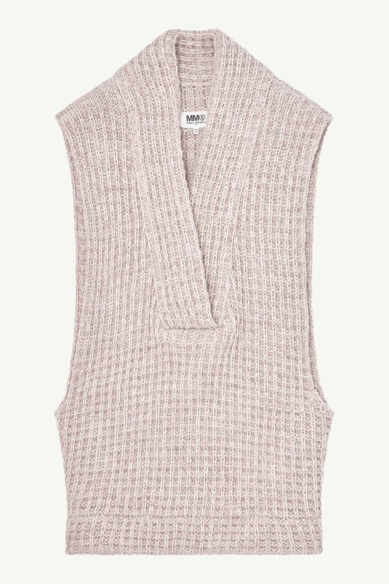 Waffle knit sleeveless sweater 1