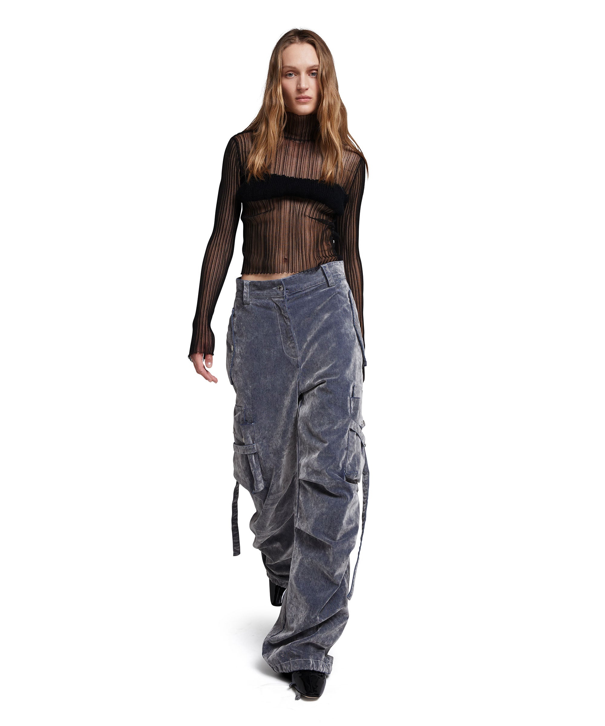Sweater with "Ribbed Cellophane" concept - 5