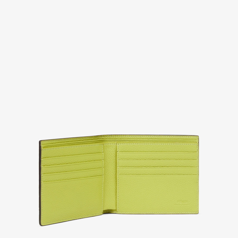 FENDI Wallet with eight interior card slots and two compartments for bills. Made of gray Cuoio Romano leat outlook