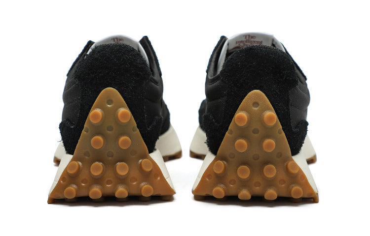 (WMNS) New Balance 327 'Black White Gum' WS327BL - 4