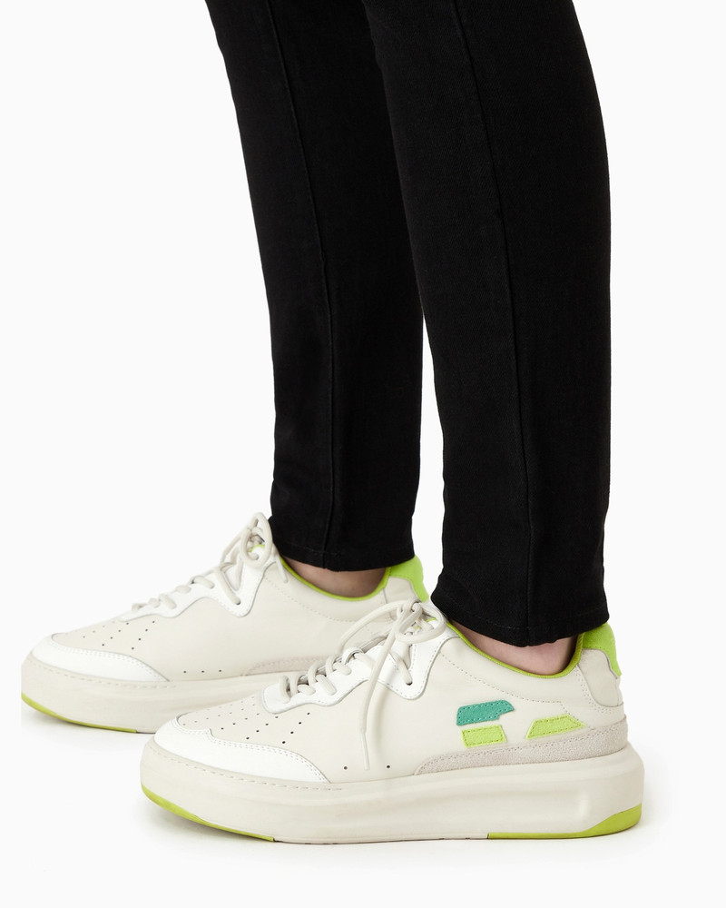 J20 High-waisted, super skinny-leg jeans in rinsed comfort denim 6