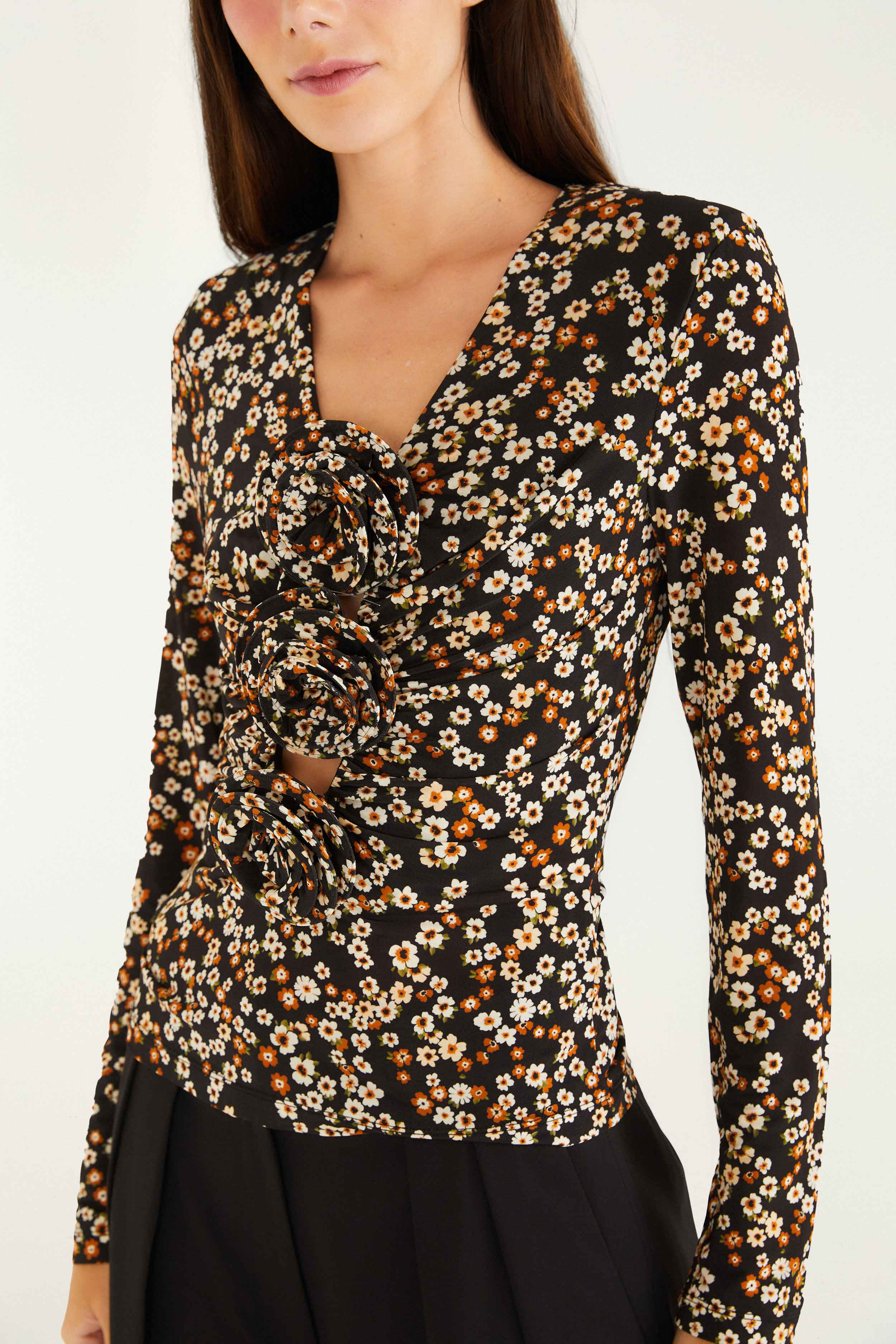 Black Tiny Flowers Jersey Blouse - 2