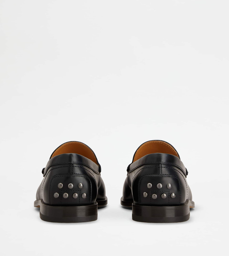 Tod's SLIPPER LOAFERS IN LEATHER - BLACK outlook