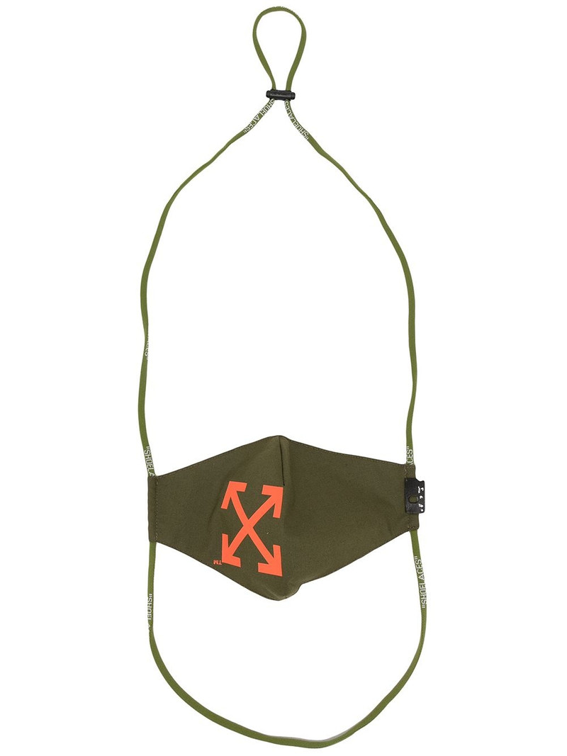 Arrows printed face mask 1