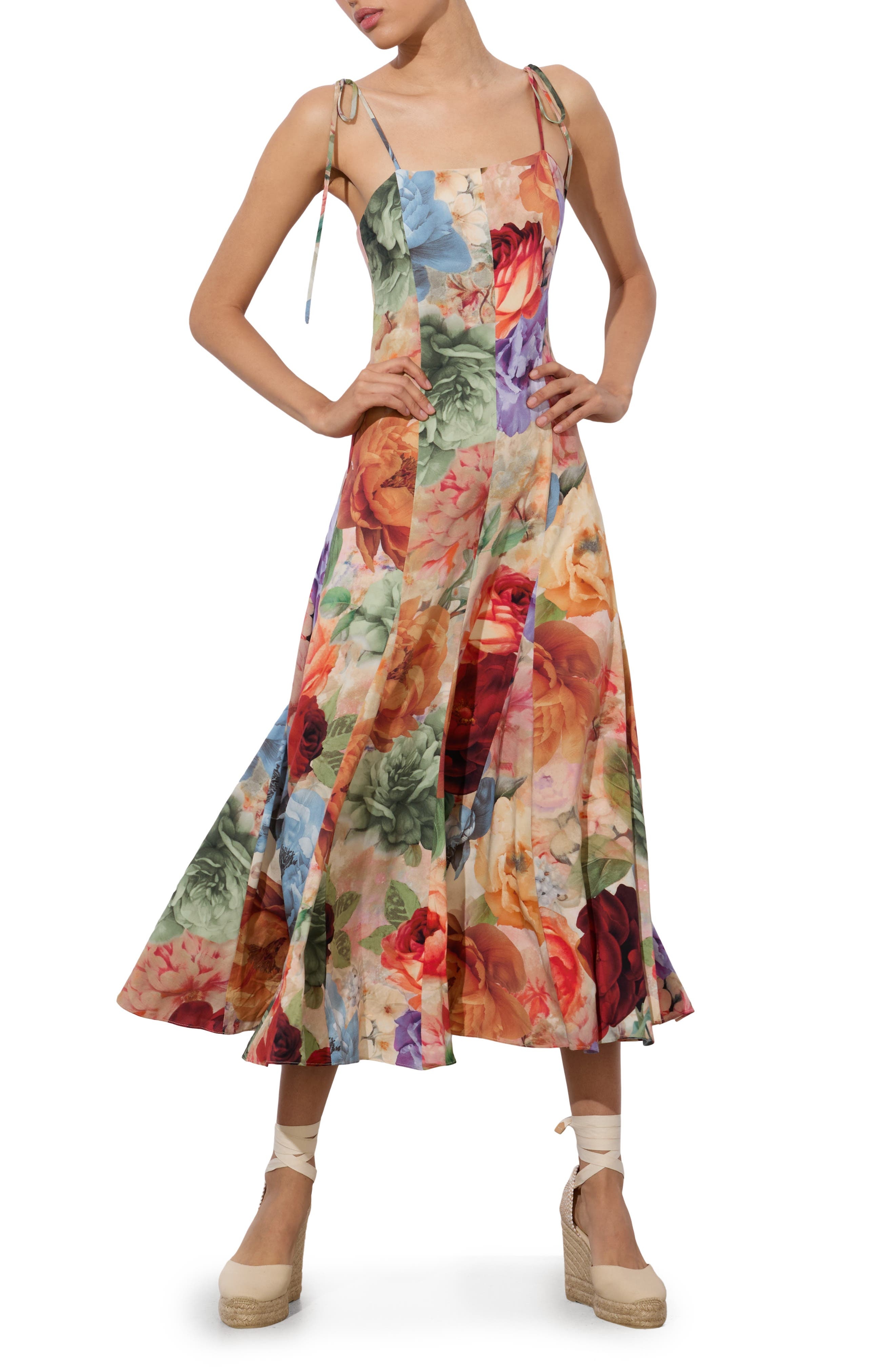 Alice + Olivia Jeanette Floral Panel Dress in Storm Floral at Nordstrom - 1