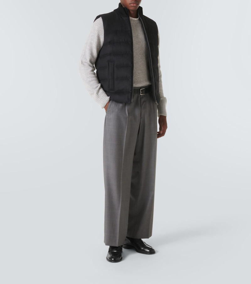 Herno Silk and cashmere puffer vest outlook