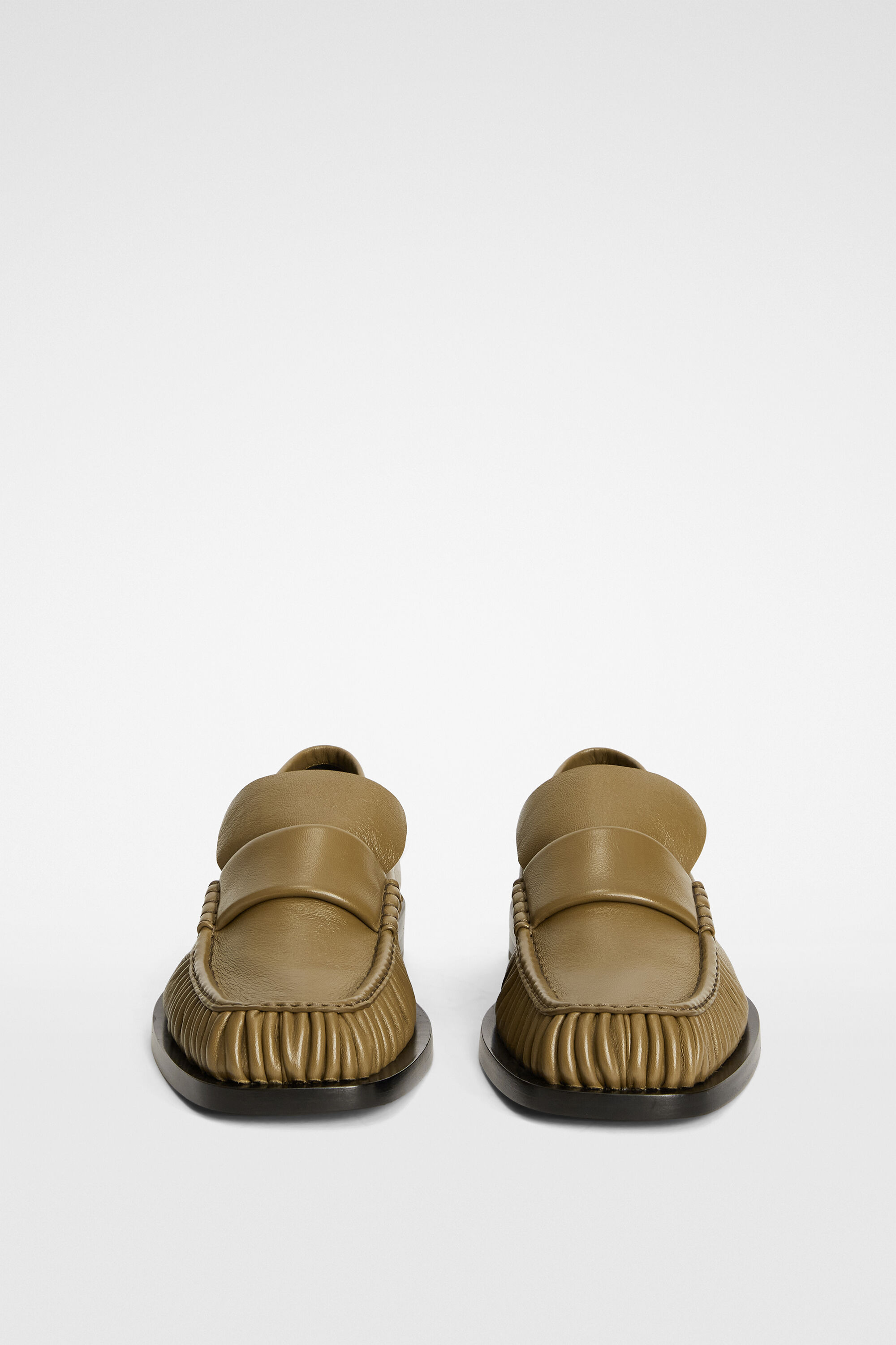 Loafer - 3