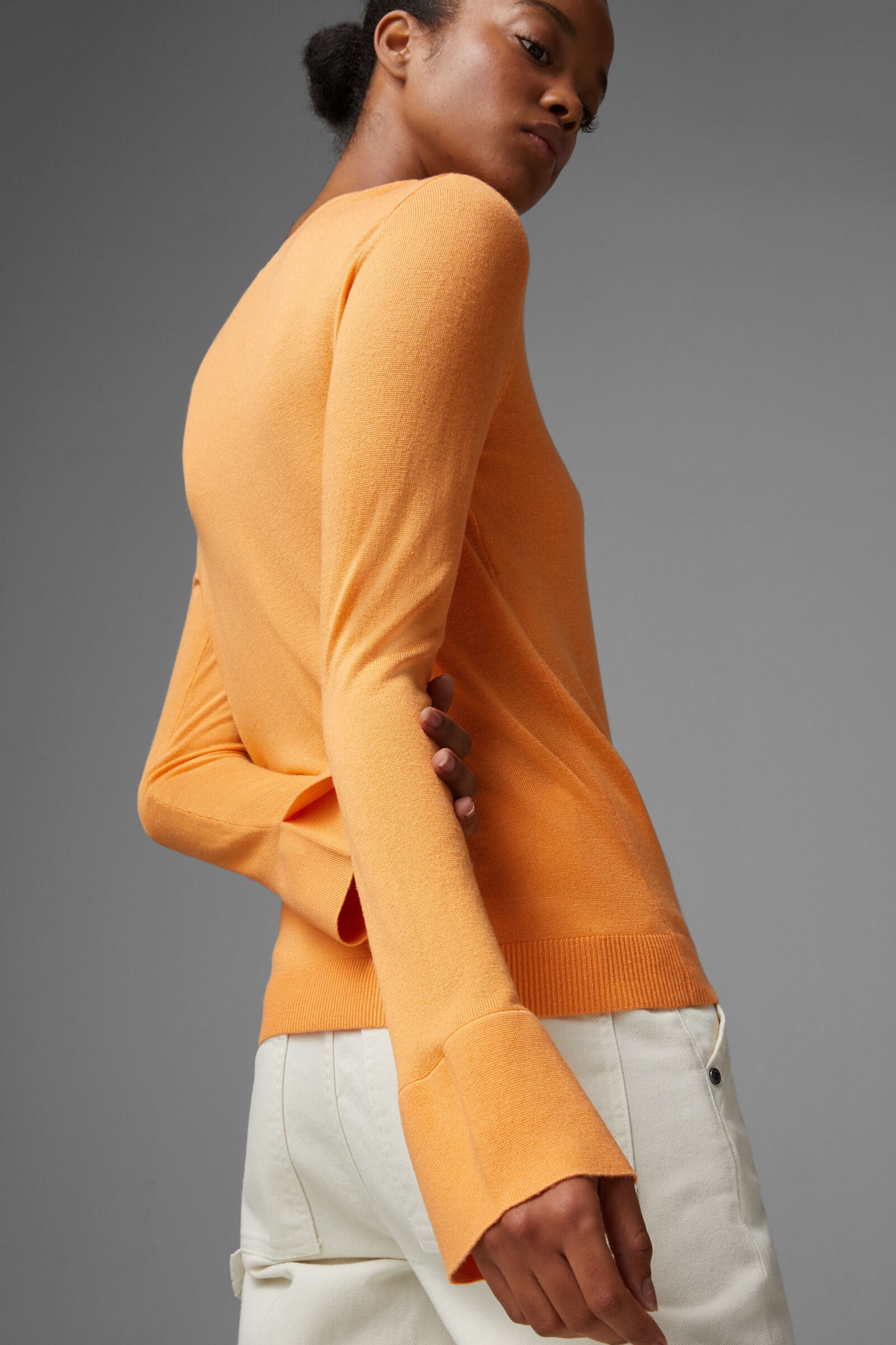 Ivana sweater in Orange - 4