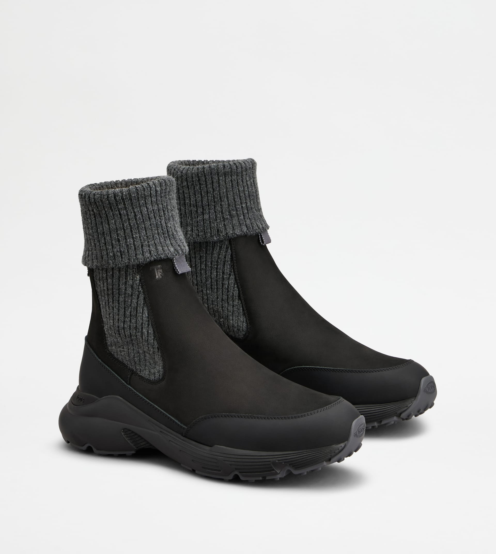 CHELSEA BOOTS IN NUBUCK AND KNIT - BLACK - 2