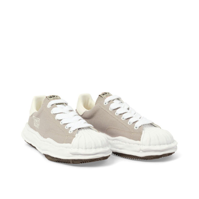 Maison MIHARAYASUHIRO Blakey OG Sneaker in Gray outlook