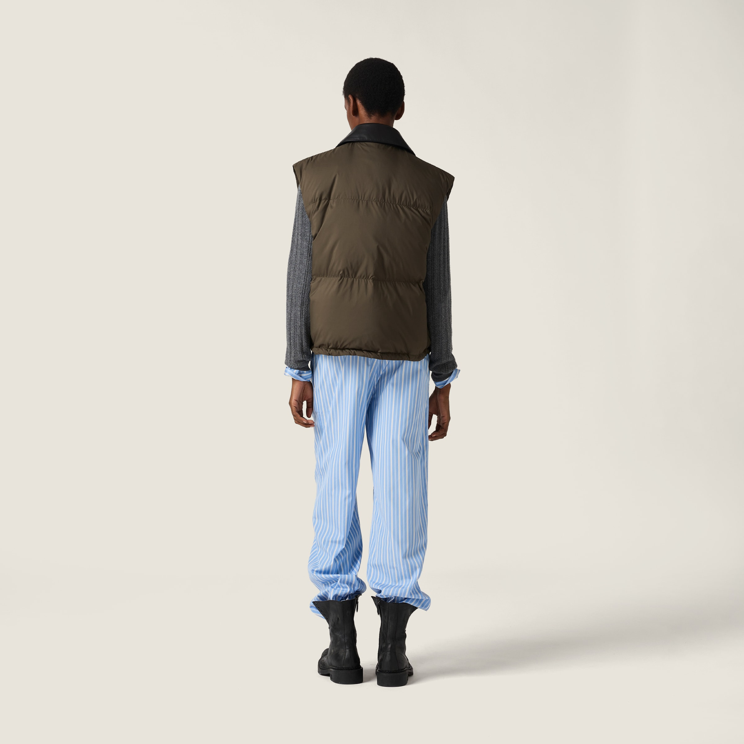 Technical pongé down vest - 3