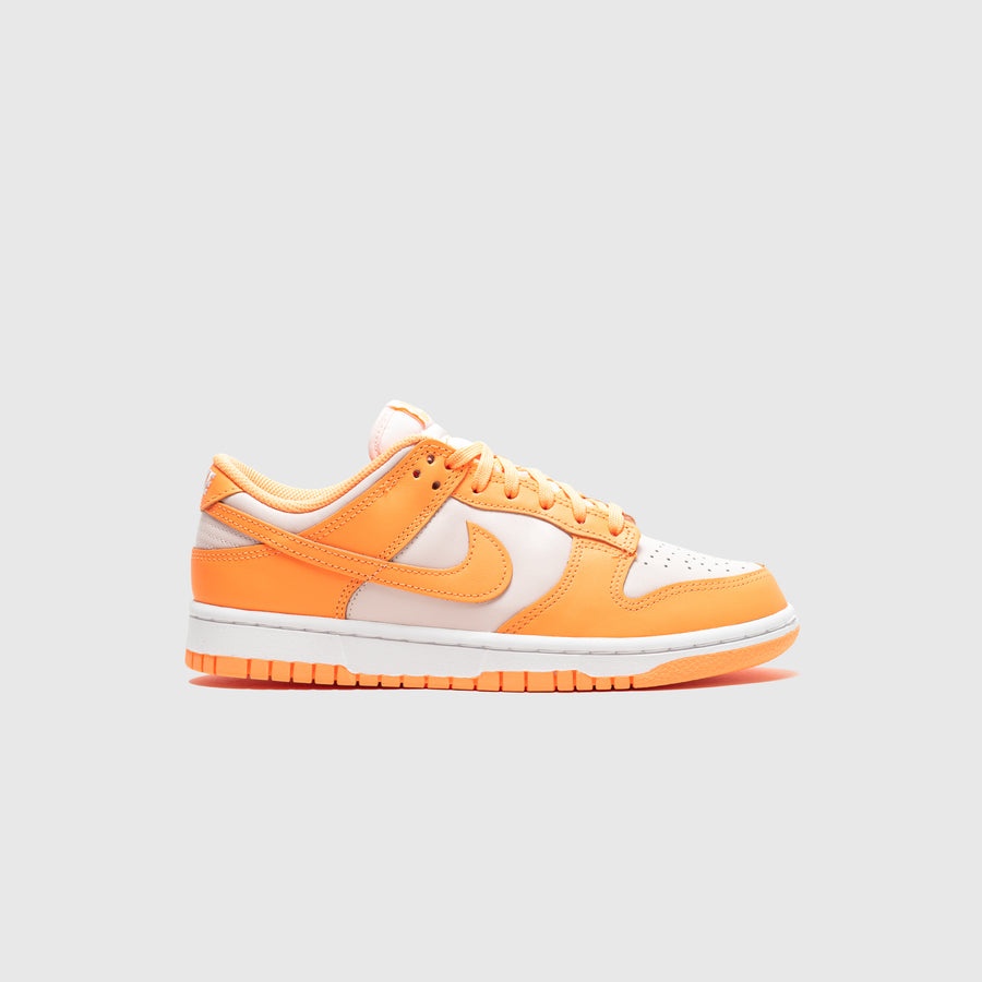 WMNS DUNK LOW SE "PEACH CREAM" - 1