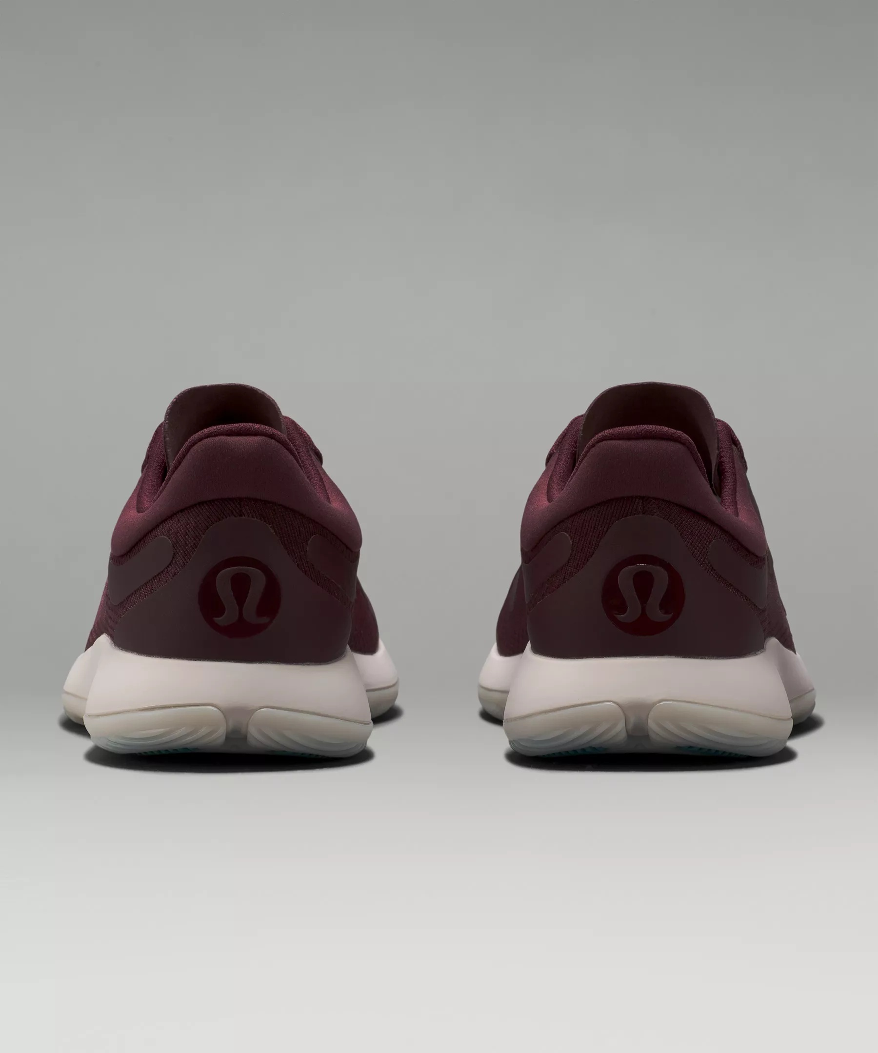 Women's Strongfeel Training Shoe - 6