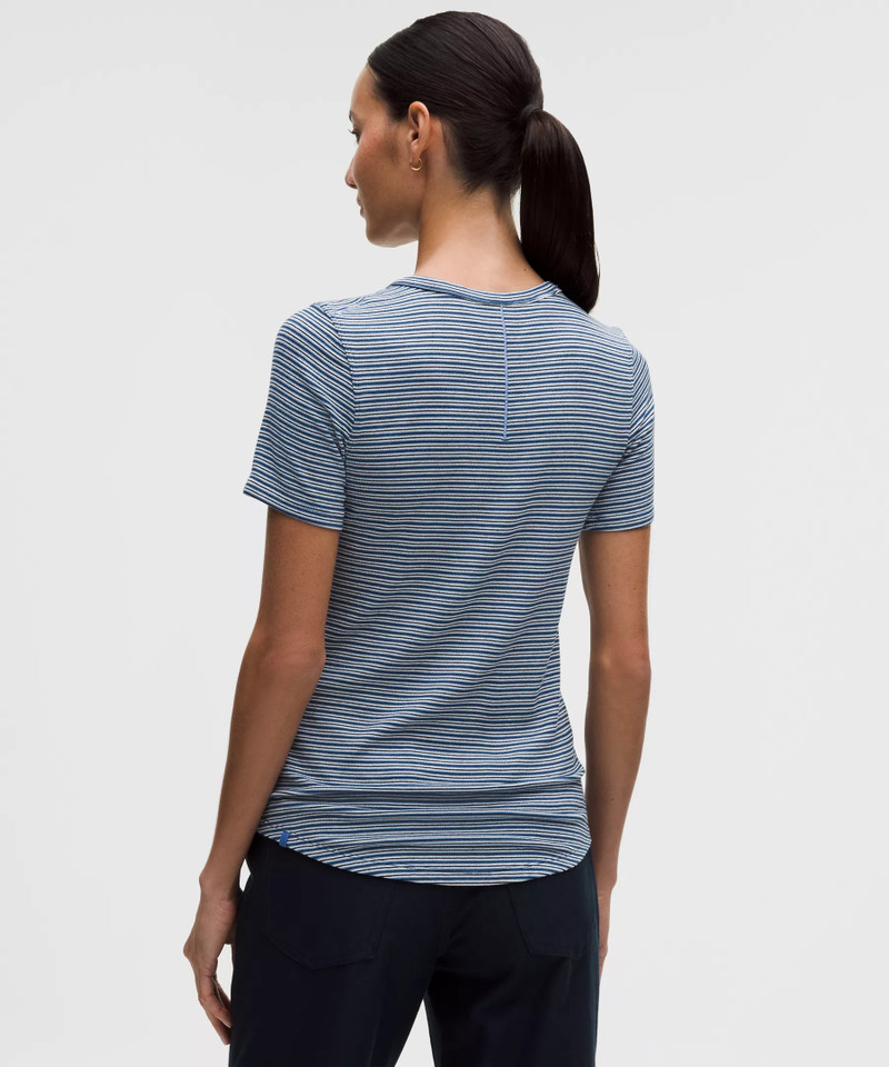 Hold Tight Short-Sleeve Shirt 3