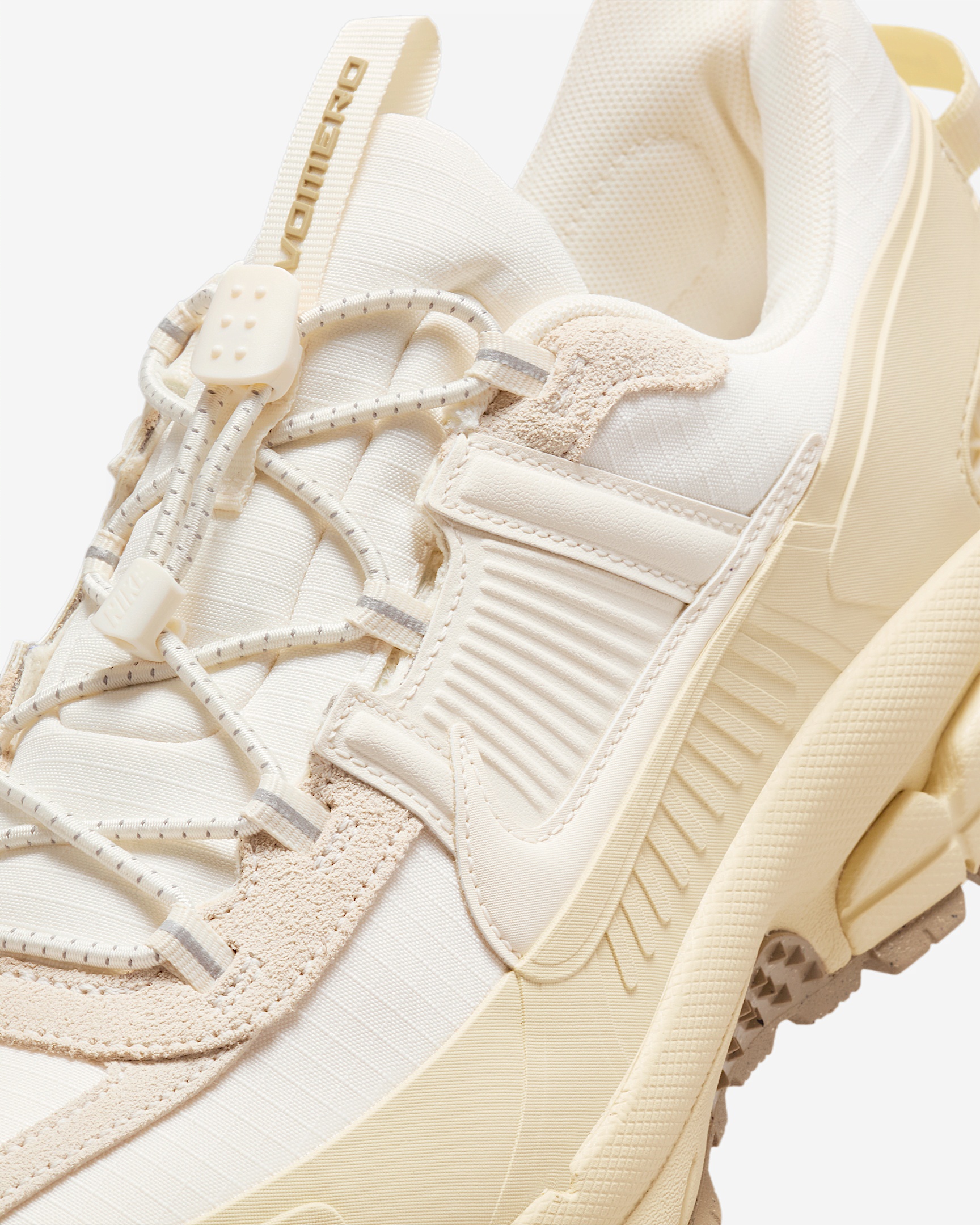 Nike Zoom Vomero Roam Men's Winterized Shoes - 7