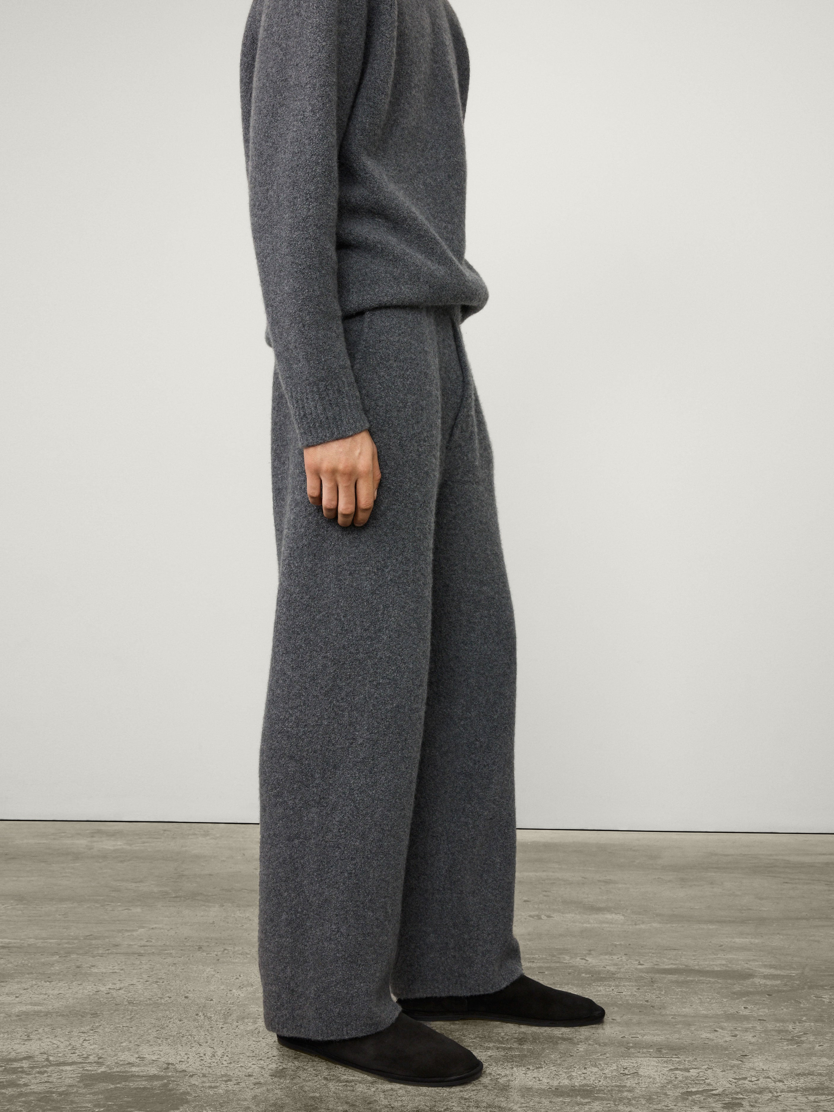 The Jayden Trousers - 3