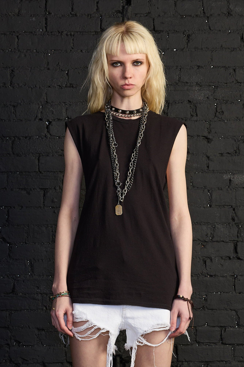TWISTED BACK SLEEVELESS T 3