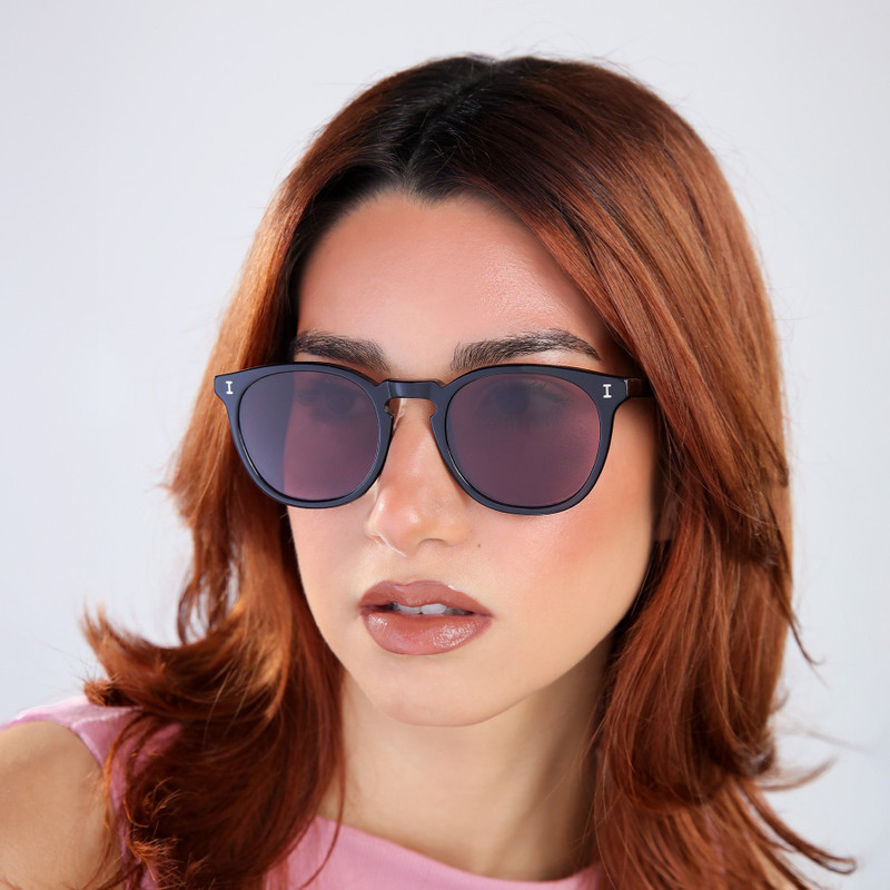illesteva Eldridge Sunglasses outlook