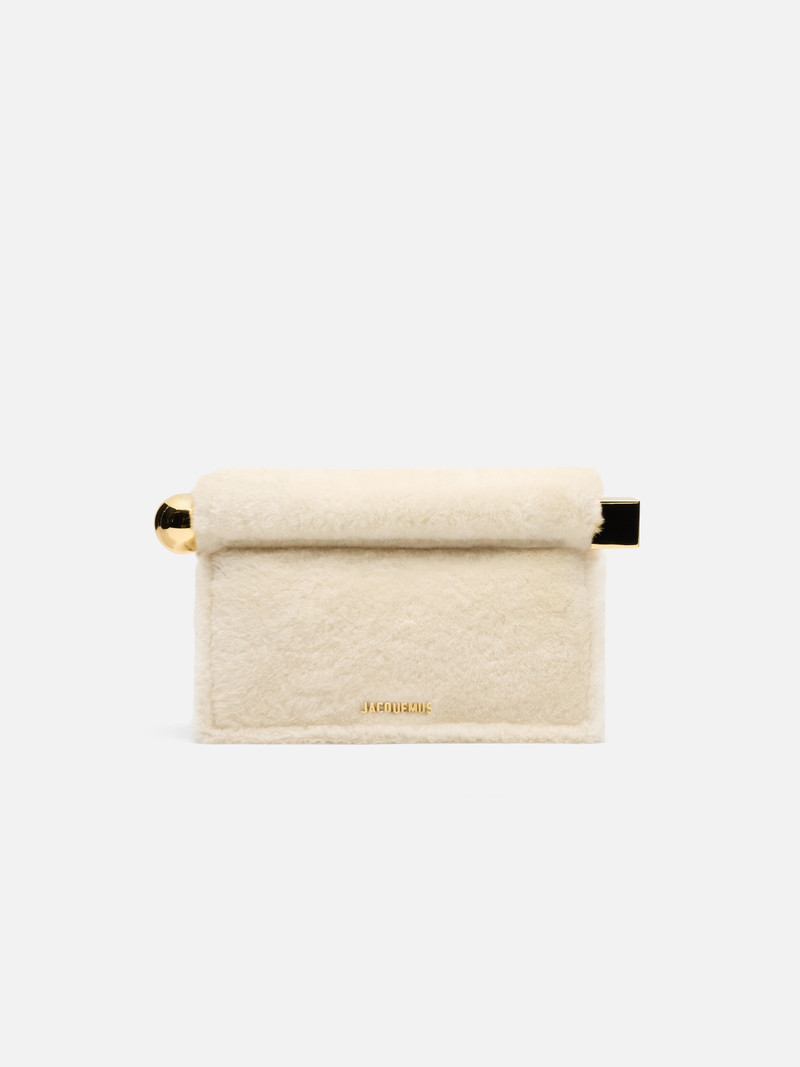 The Rond Carré clutch 1