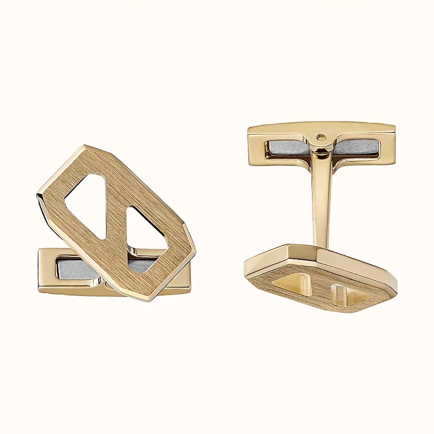 Delta cufflinks 1