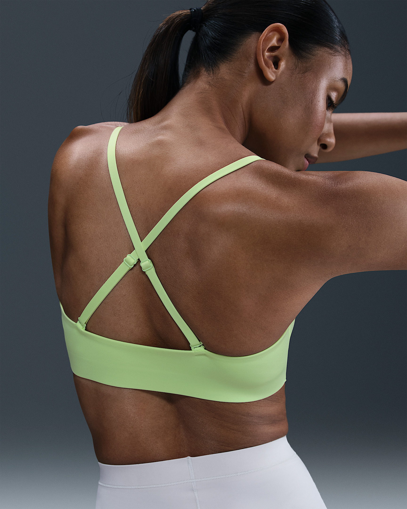Nike Form Women's Light-Support Non-Padded Triangle Sports Bra - 6