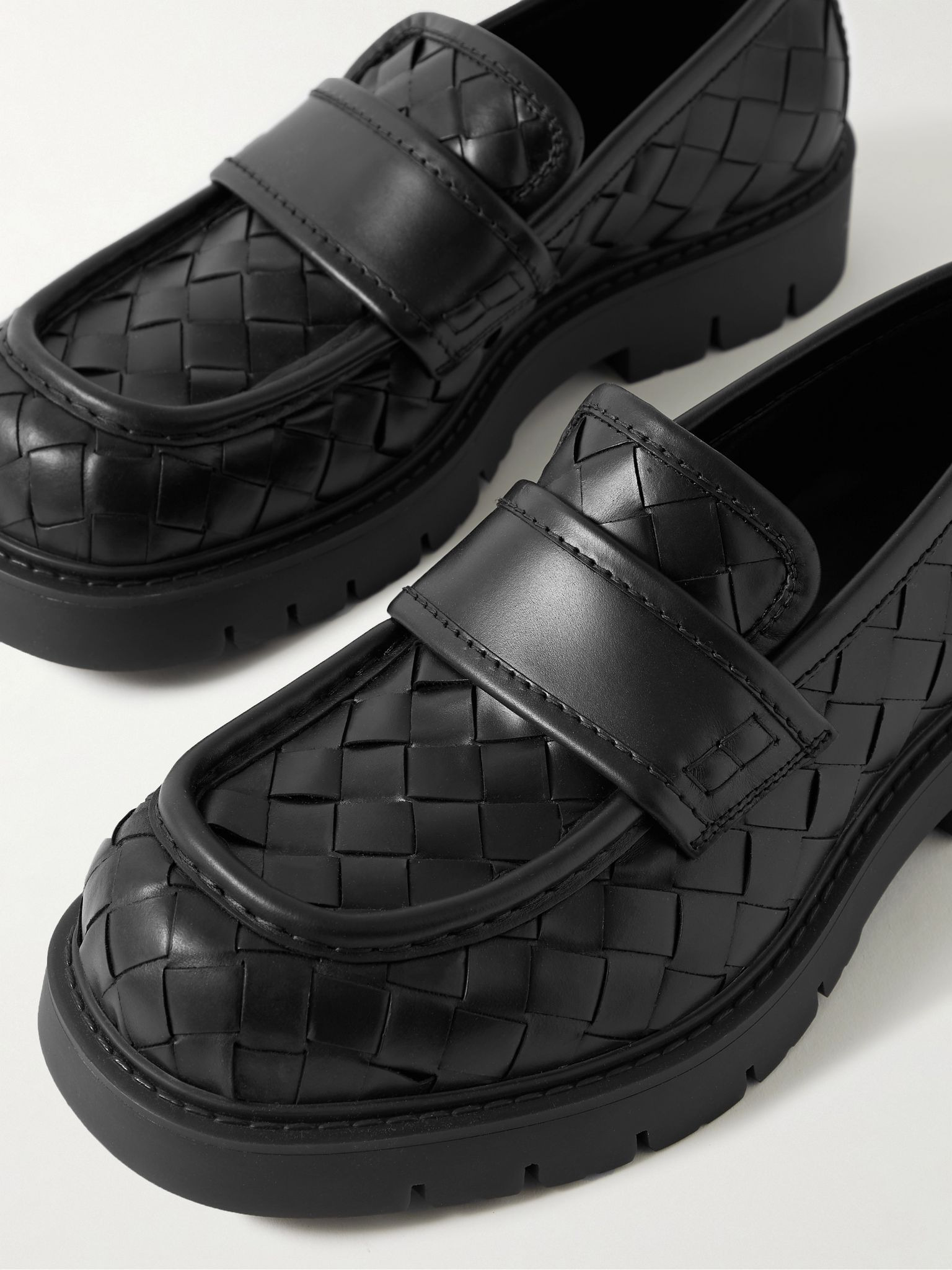 Haddock Intrecciato Leather Loafers Black - 6