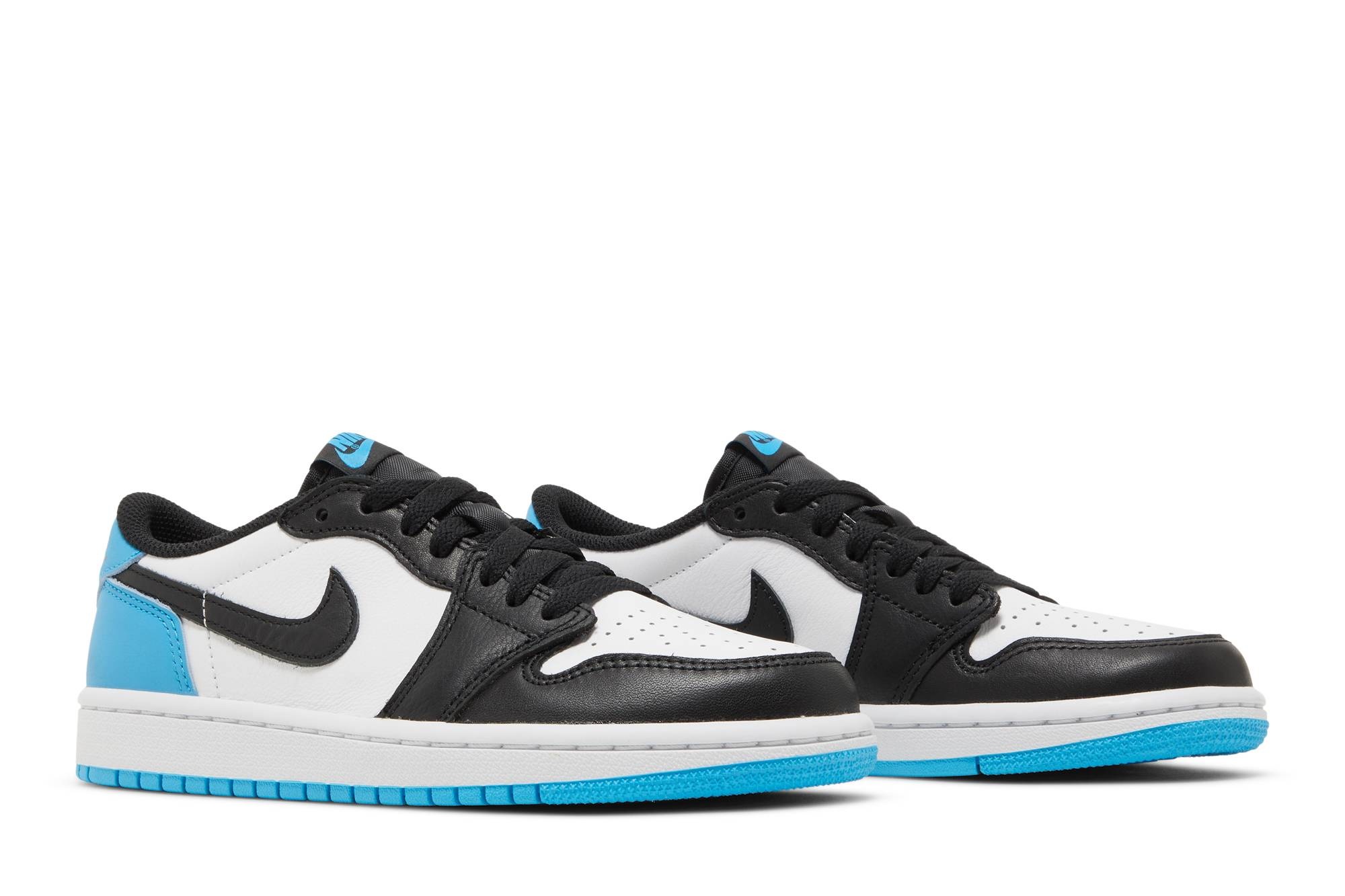 Wmns Air Jordan 1 Retro Low OG 'UNC' - 8