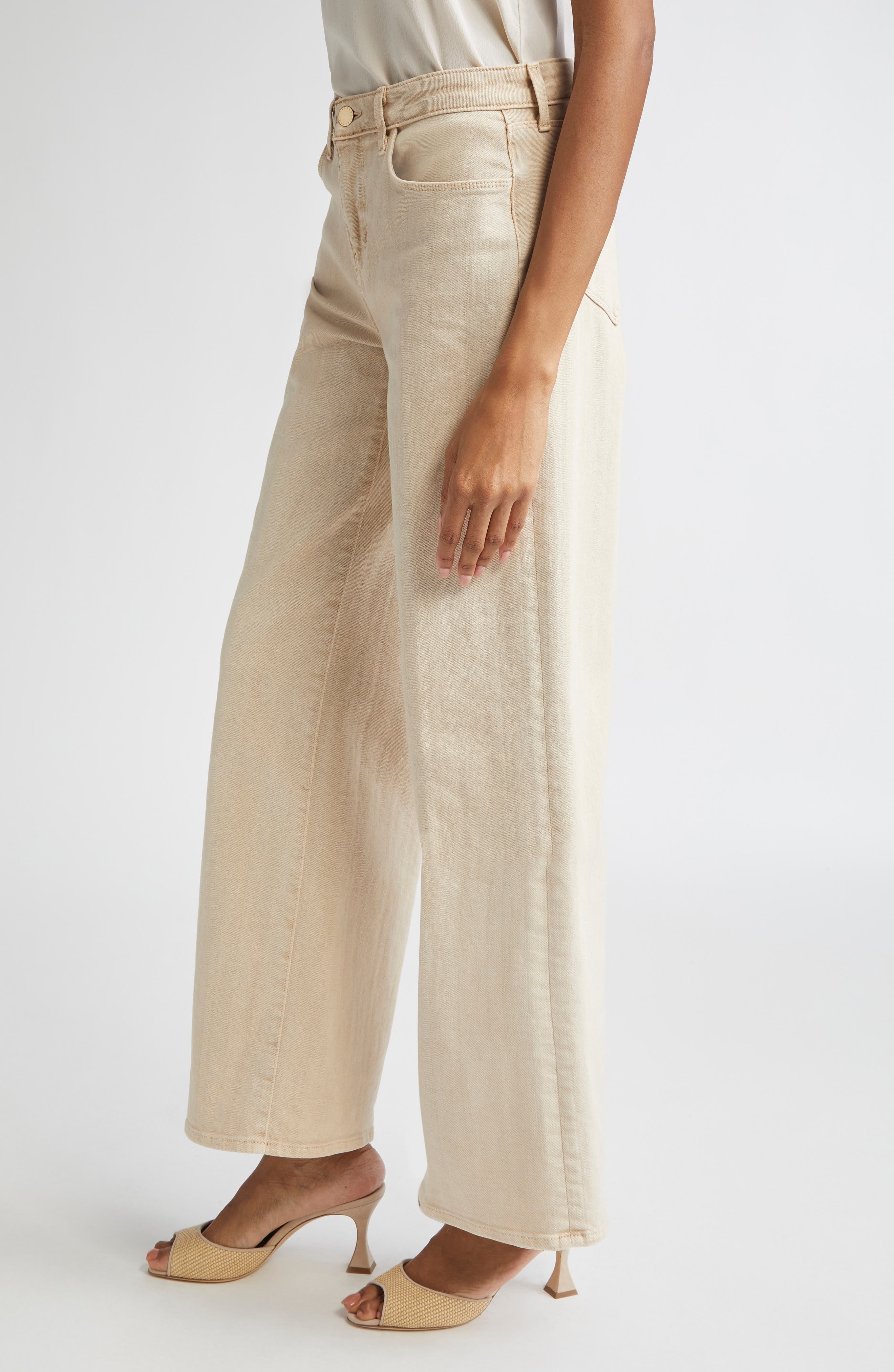 L'AGENCE Alicent Wide Leg Jeans in Biscuit at Nordstrom - 4