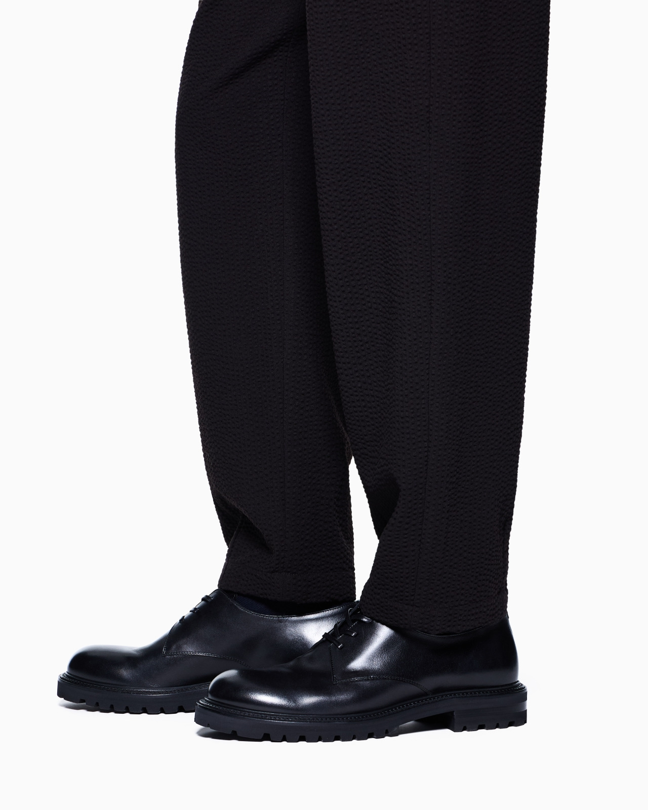 Single-pleat, virgin wool and cashmere seersucker trousers - 5