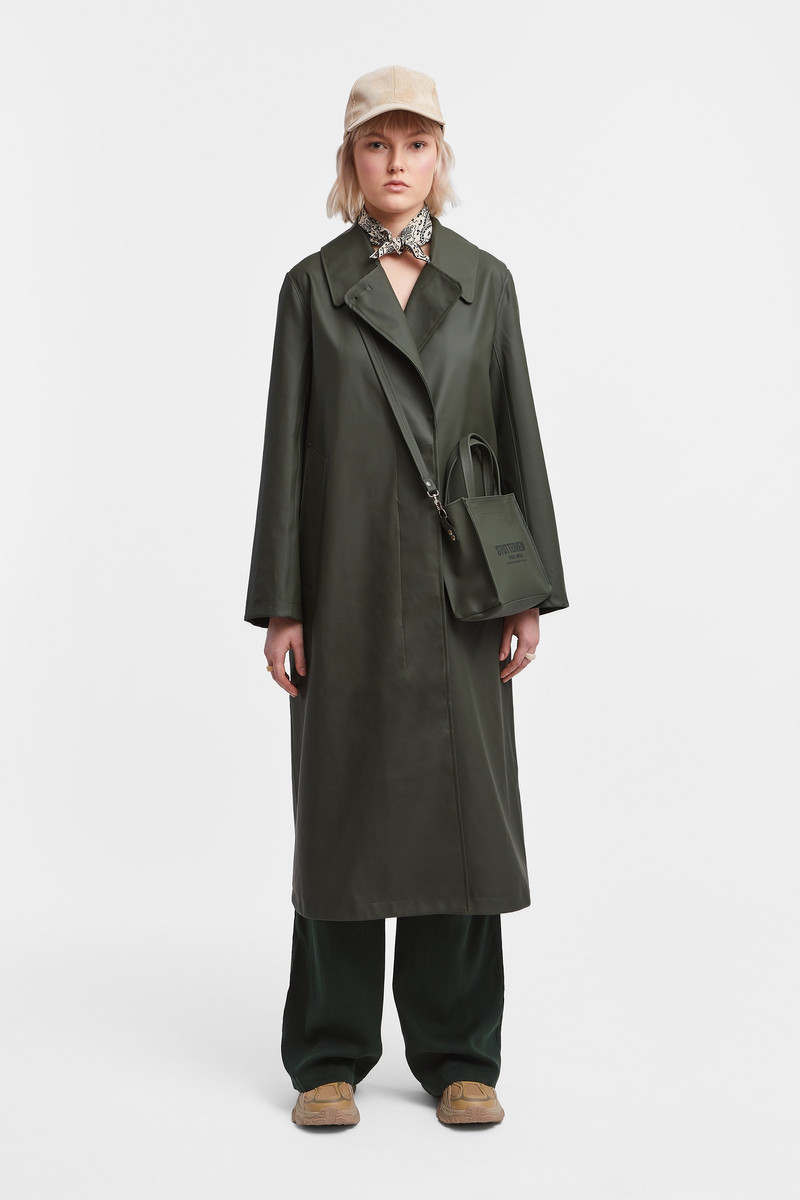 Stutterheim Mayfair Trench Coat Green outlook