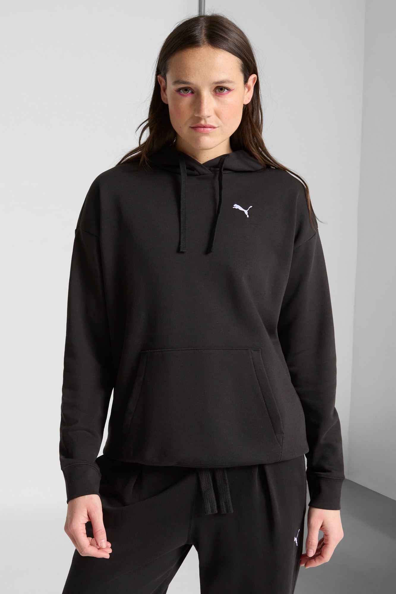 Essentials Women's Relaxed Hoodie - 3