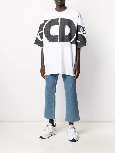 GCDS oversized logo print T-shirt outlook