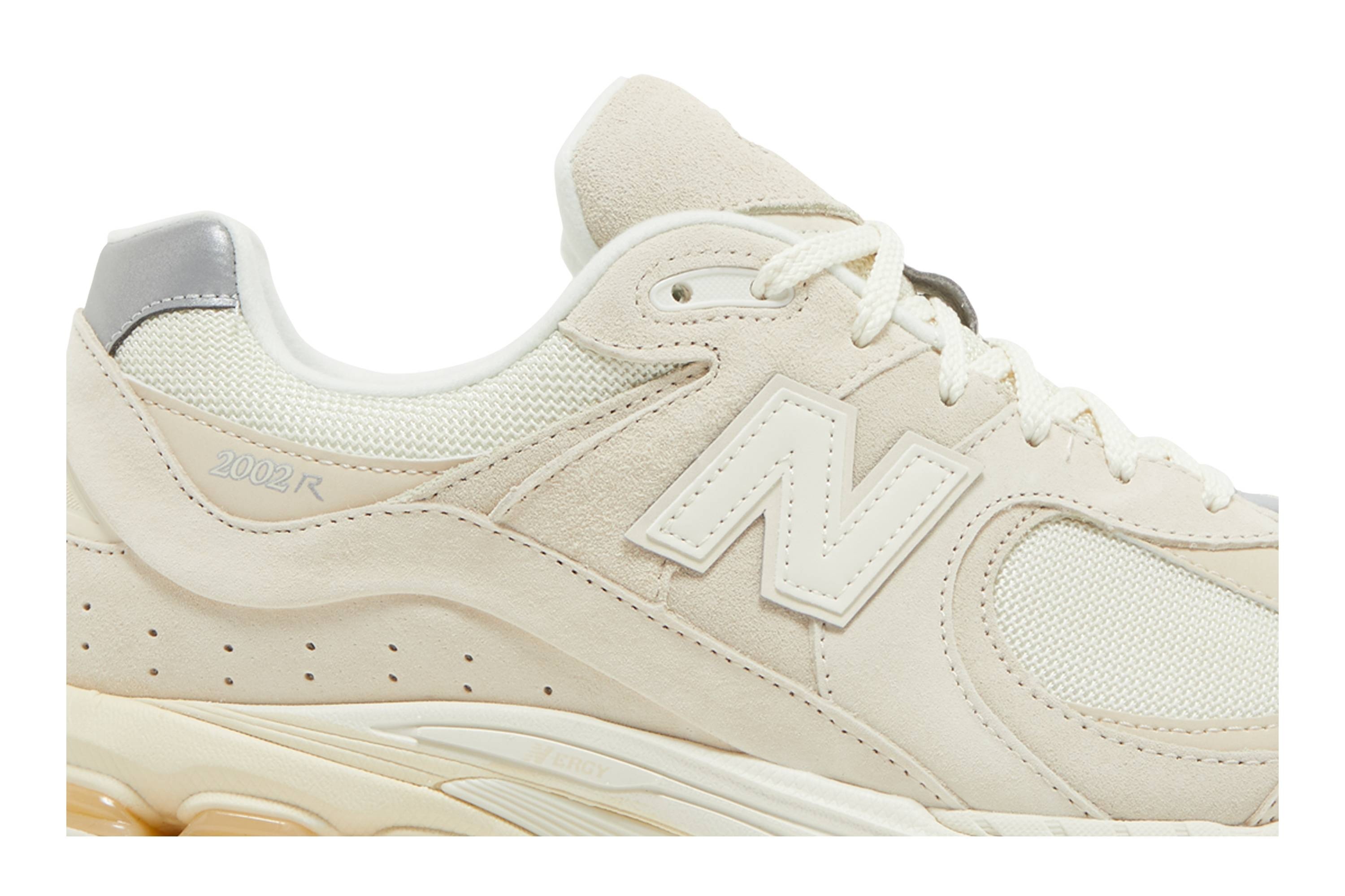 2002R 'Calm Taupe' - 2