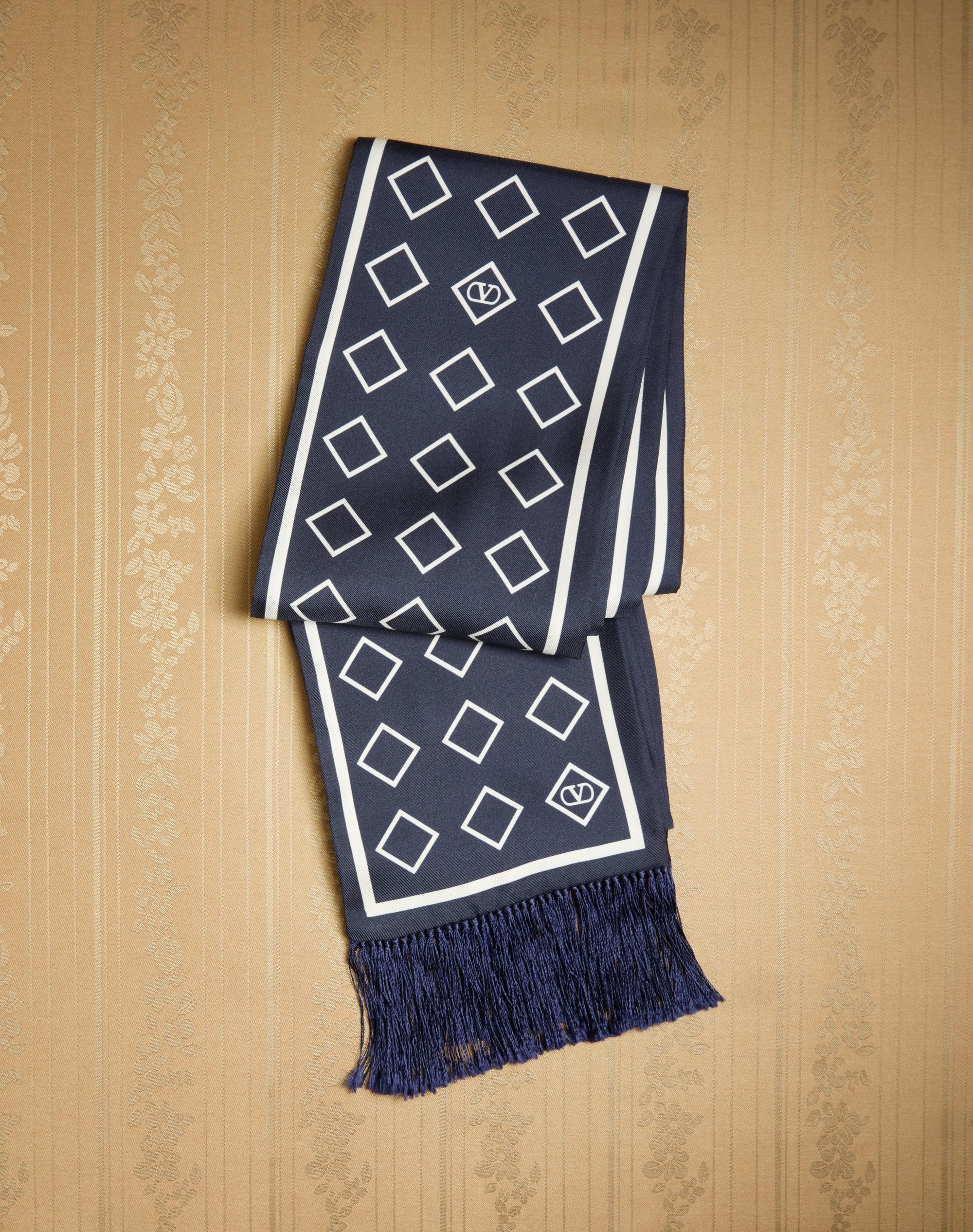 OPTICOOL SILK BANDEAU SCARF WITH FRINGE - 4