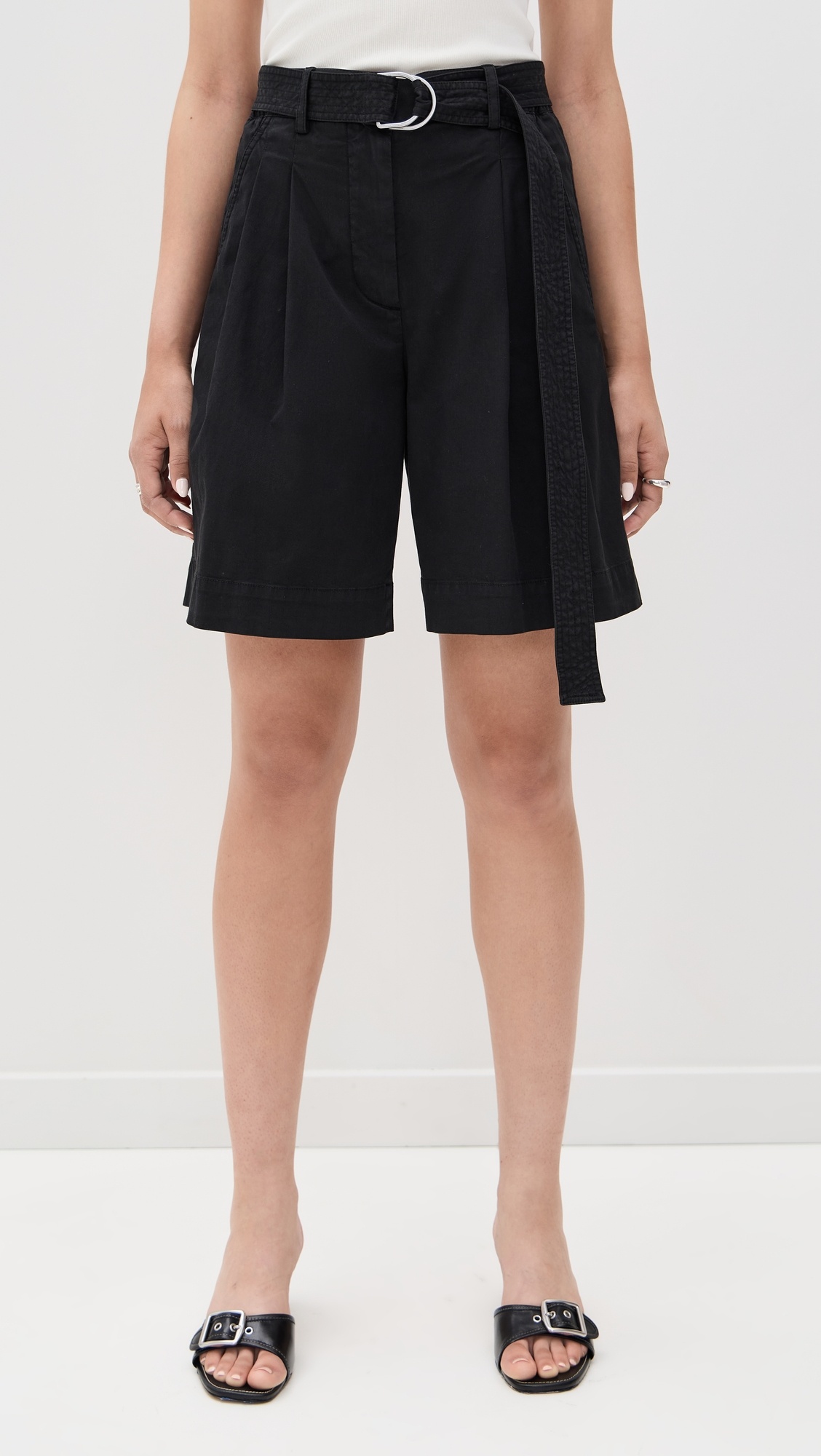 Garment Dyed Double Pleated Shorts - 6