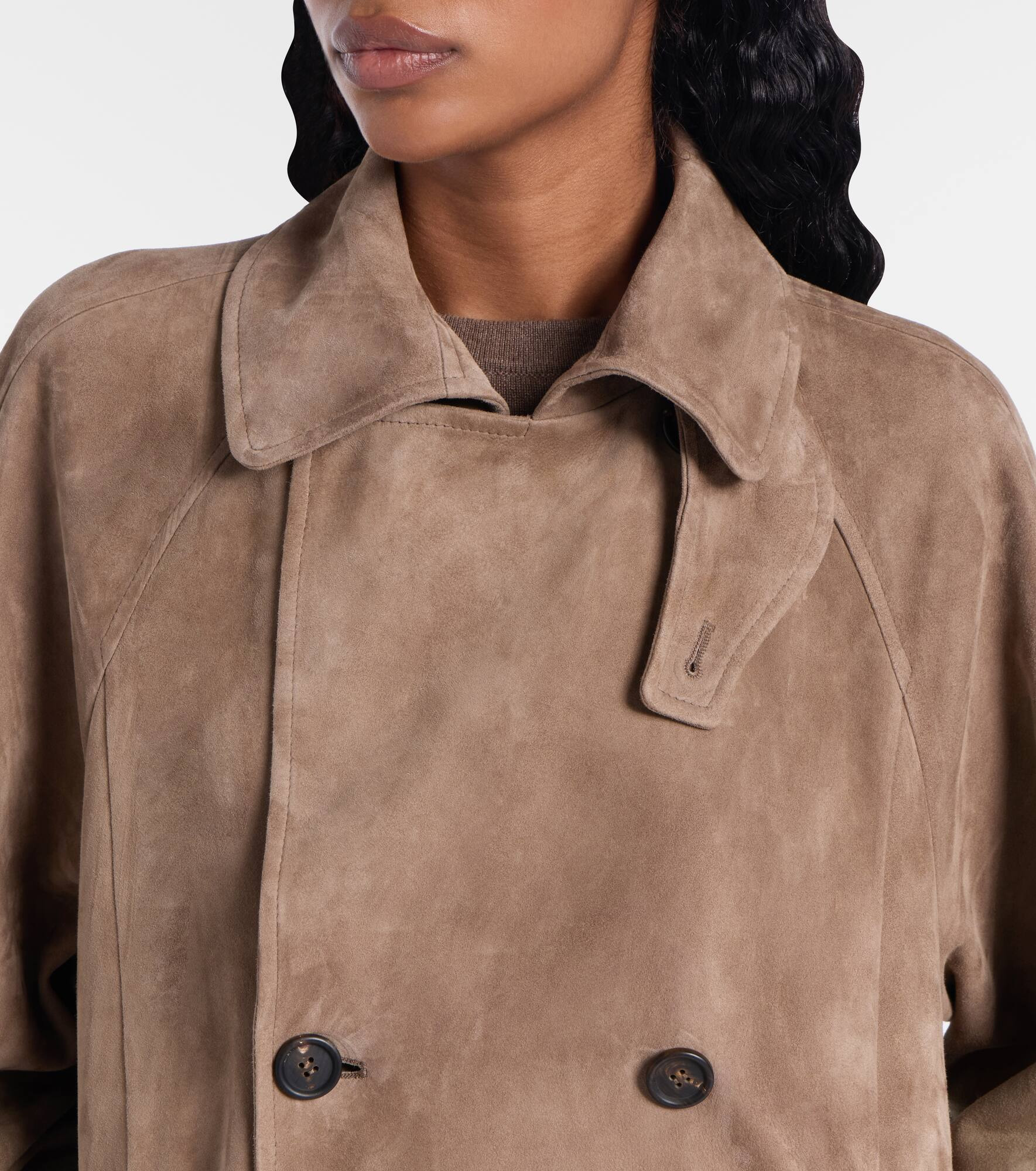 Double-breasted paneled suede coat - 4