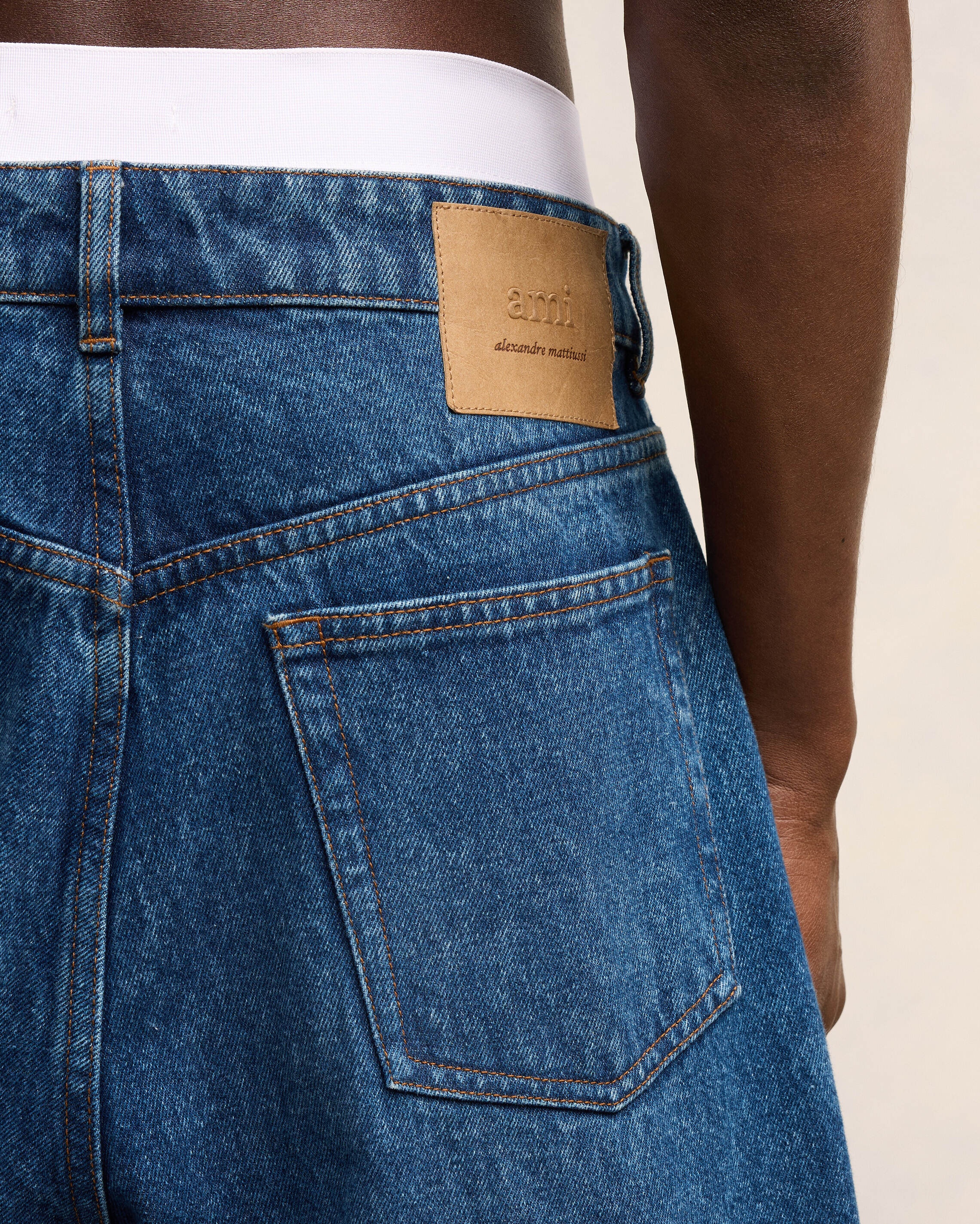 LARGE FIT JEANS - 5